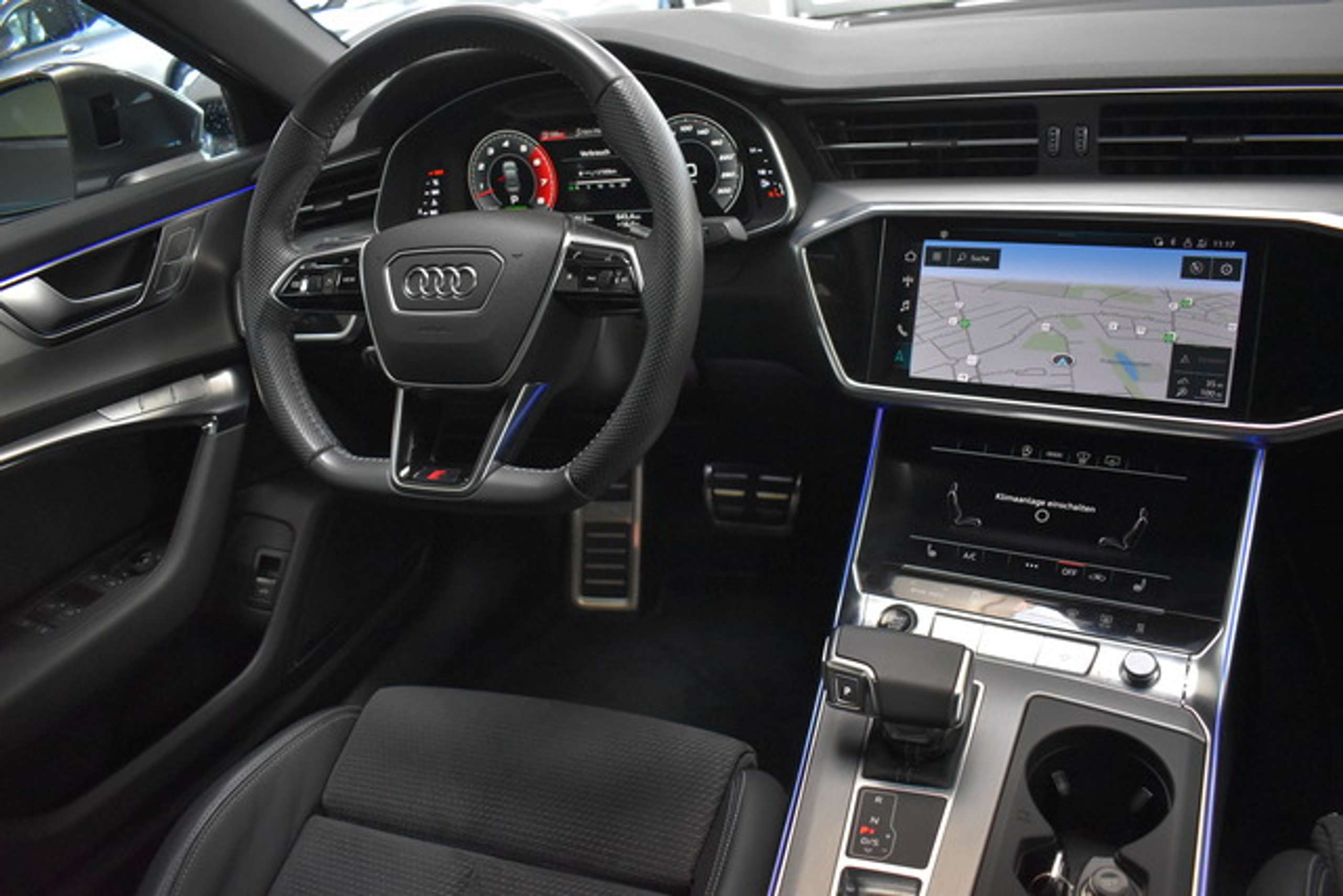 Audi - A6