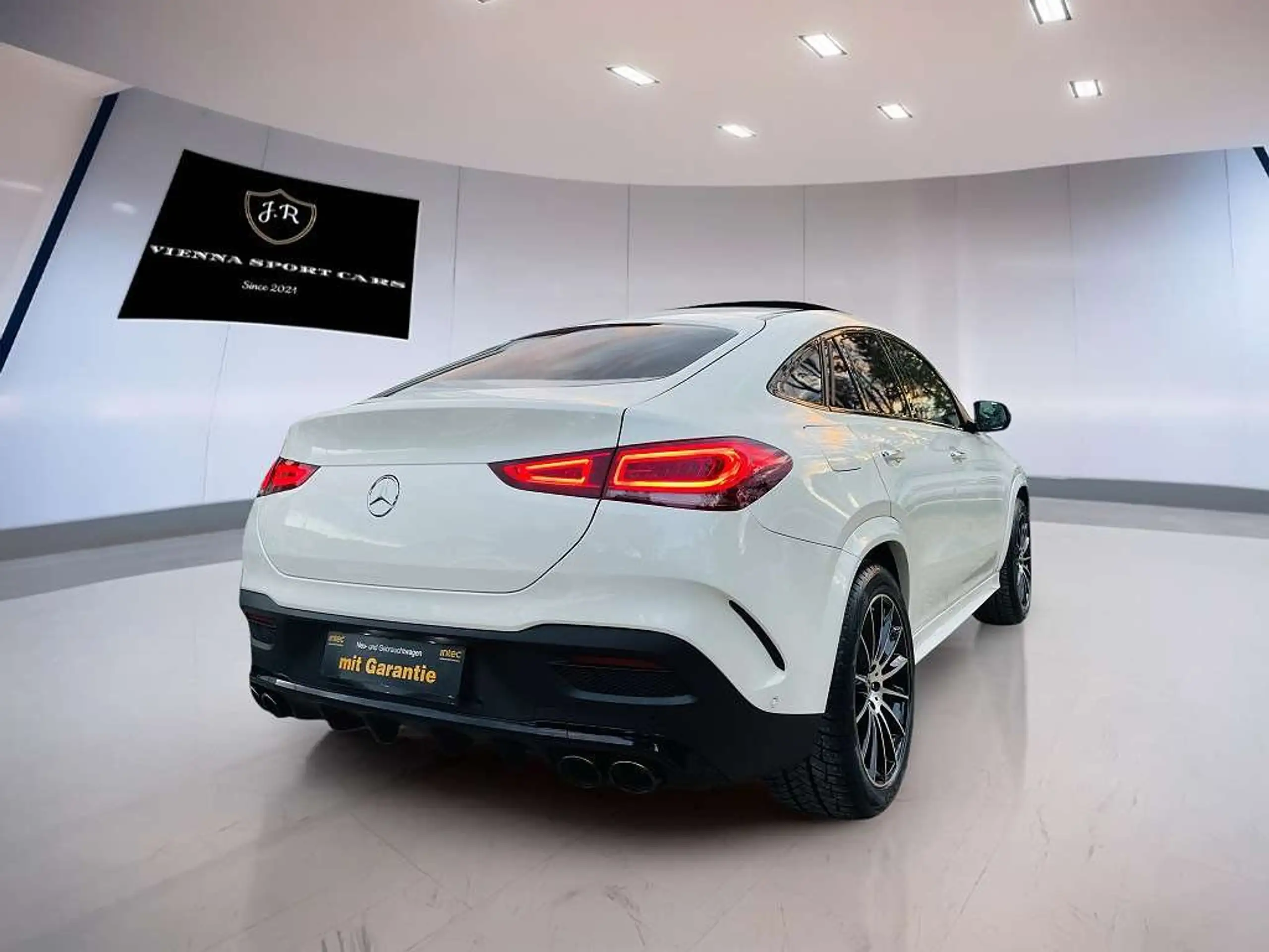 Mercedes-Benz - GLE 400