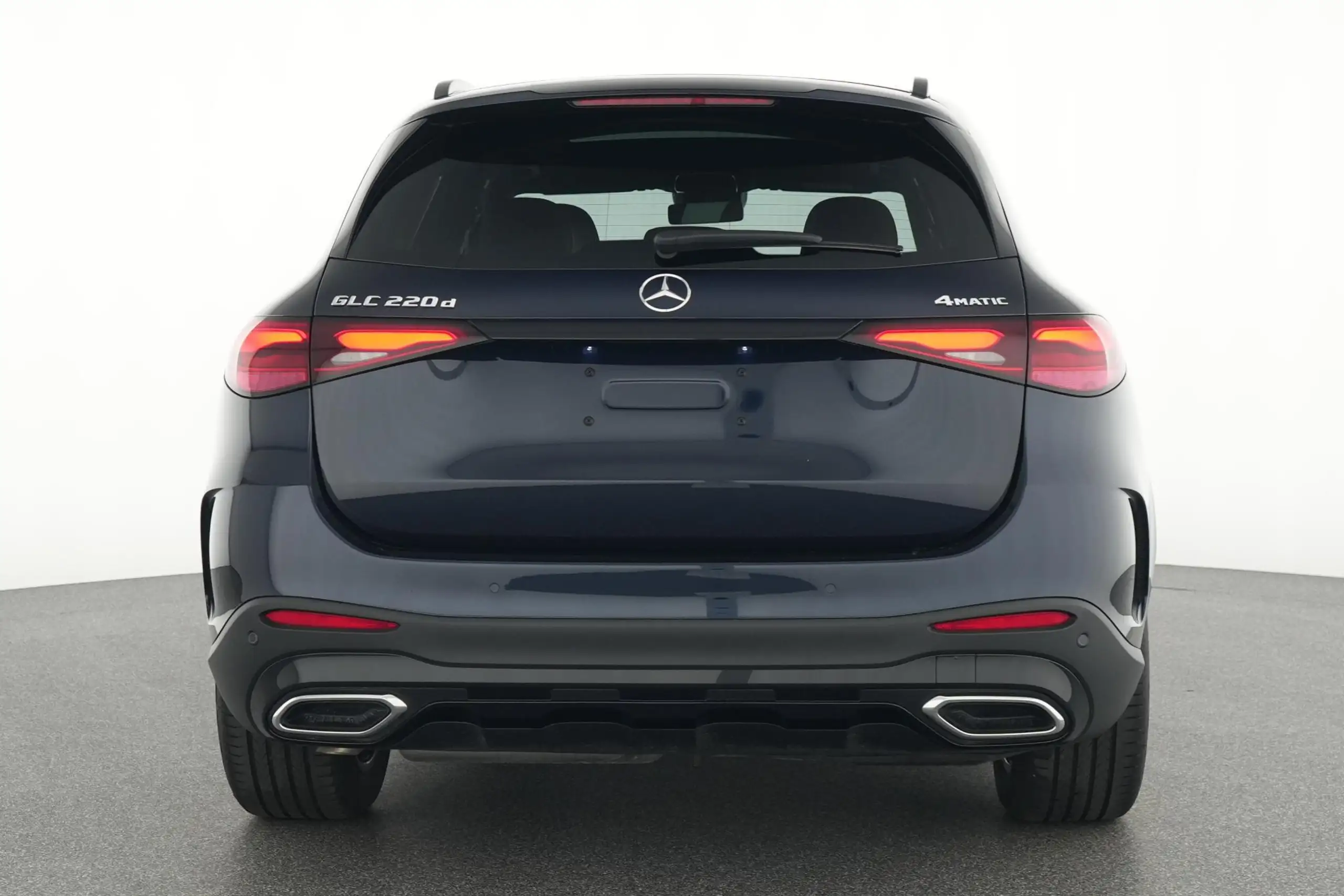 Mercedes-Benz - GLC 220