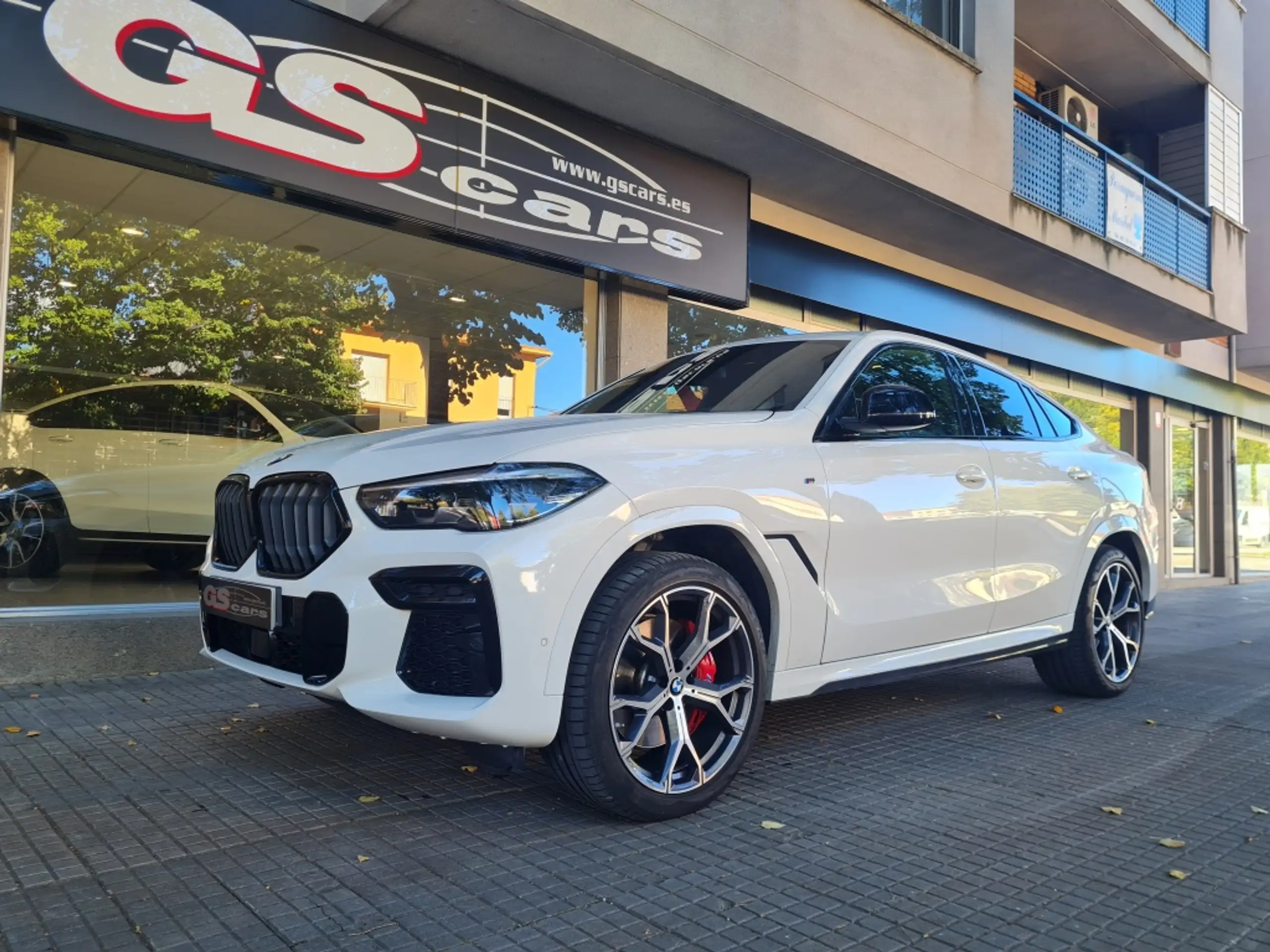 BMW - X6