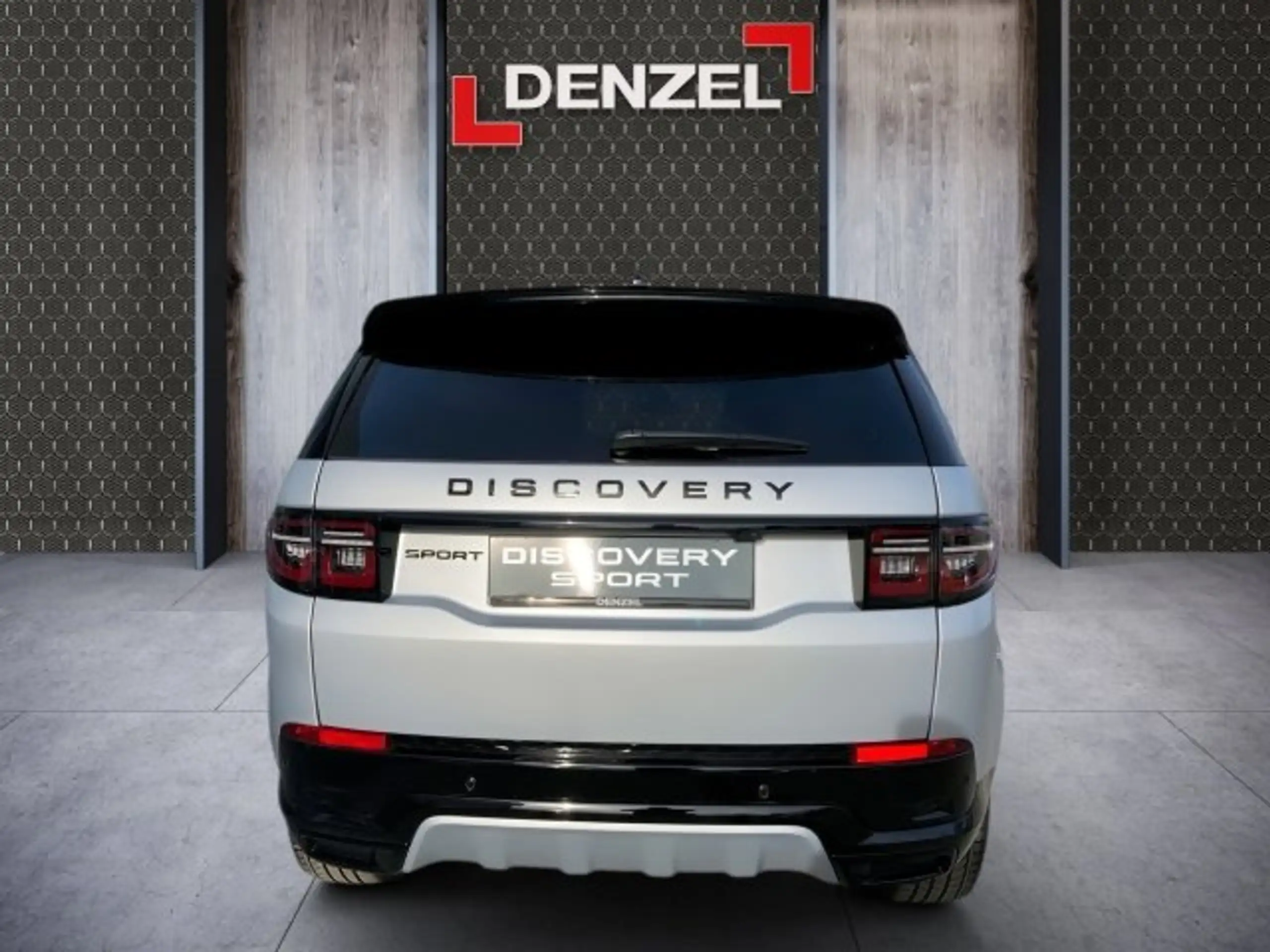 Land Rover - Discovery Sport