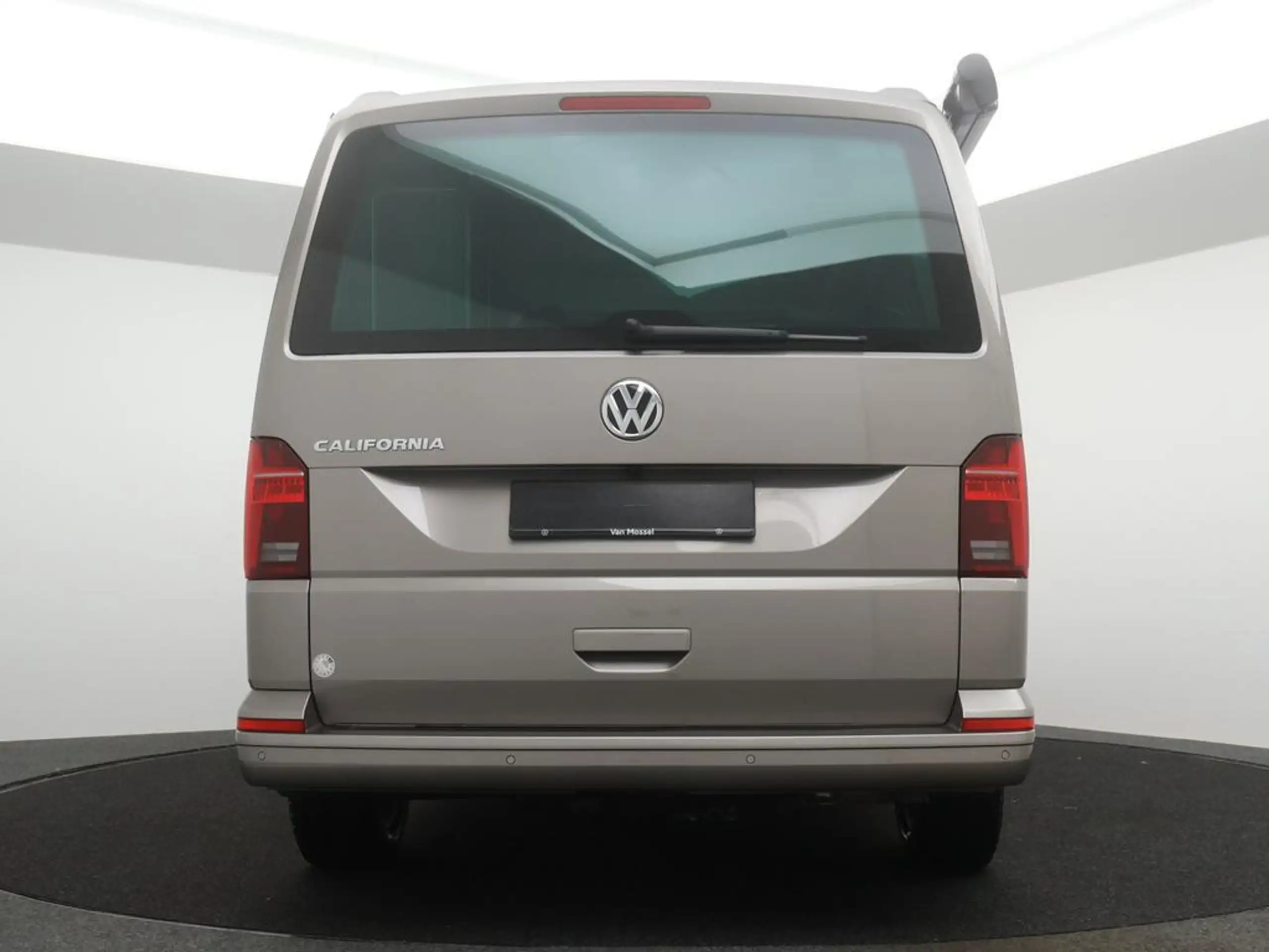 Volkswagen - T6.1 Multivan