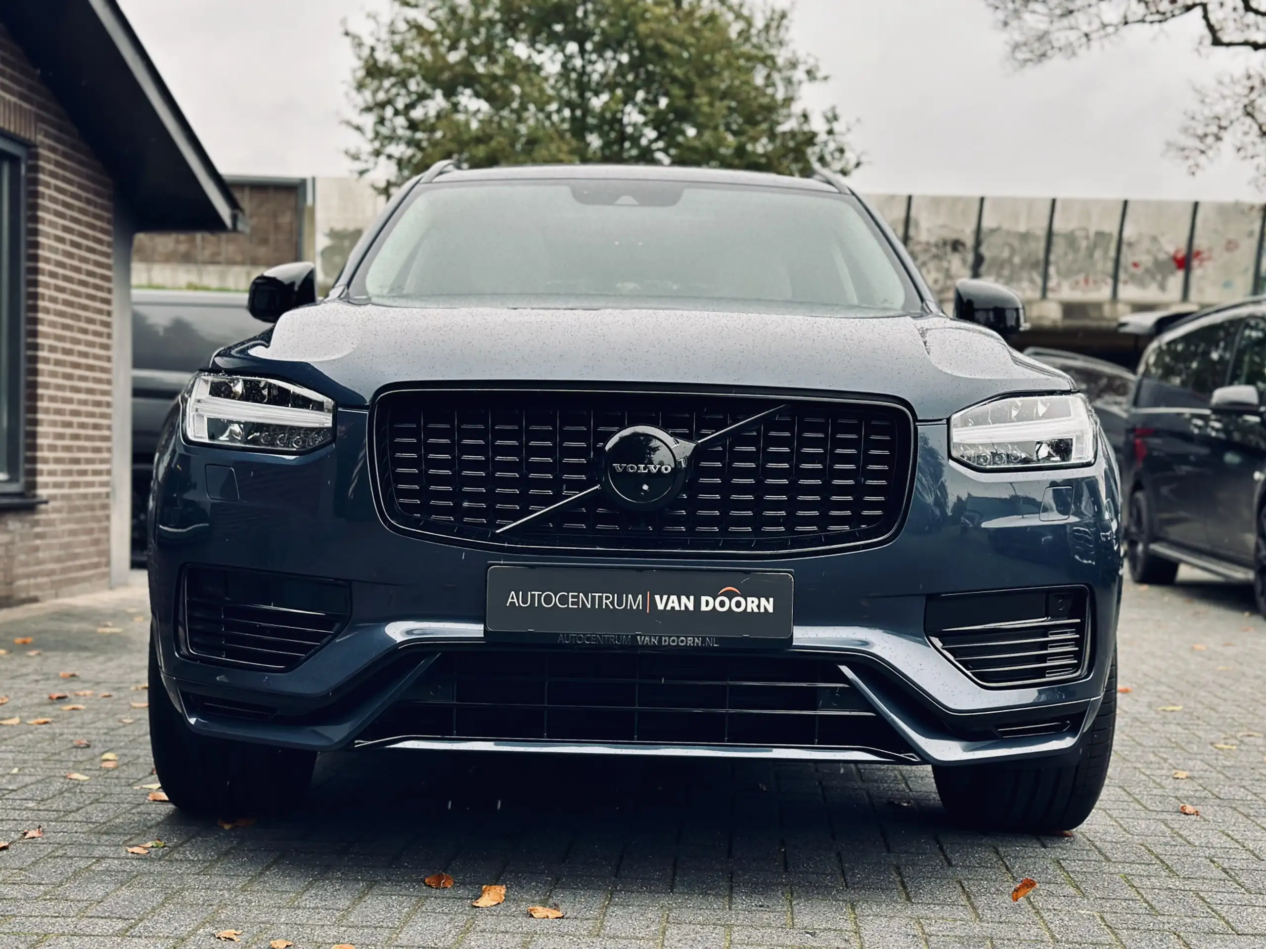 Volvo - XC90