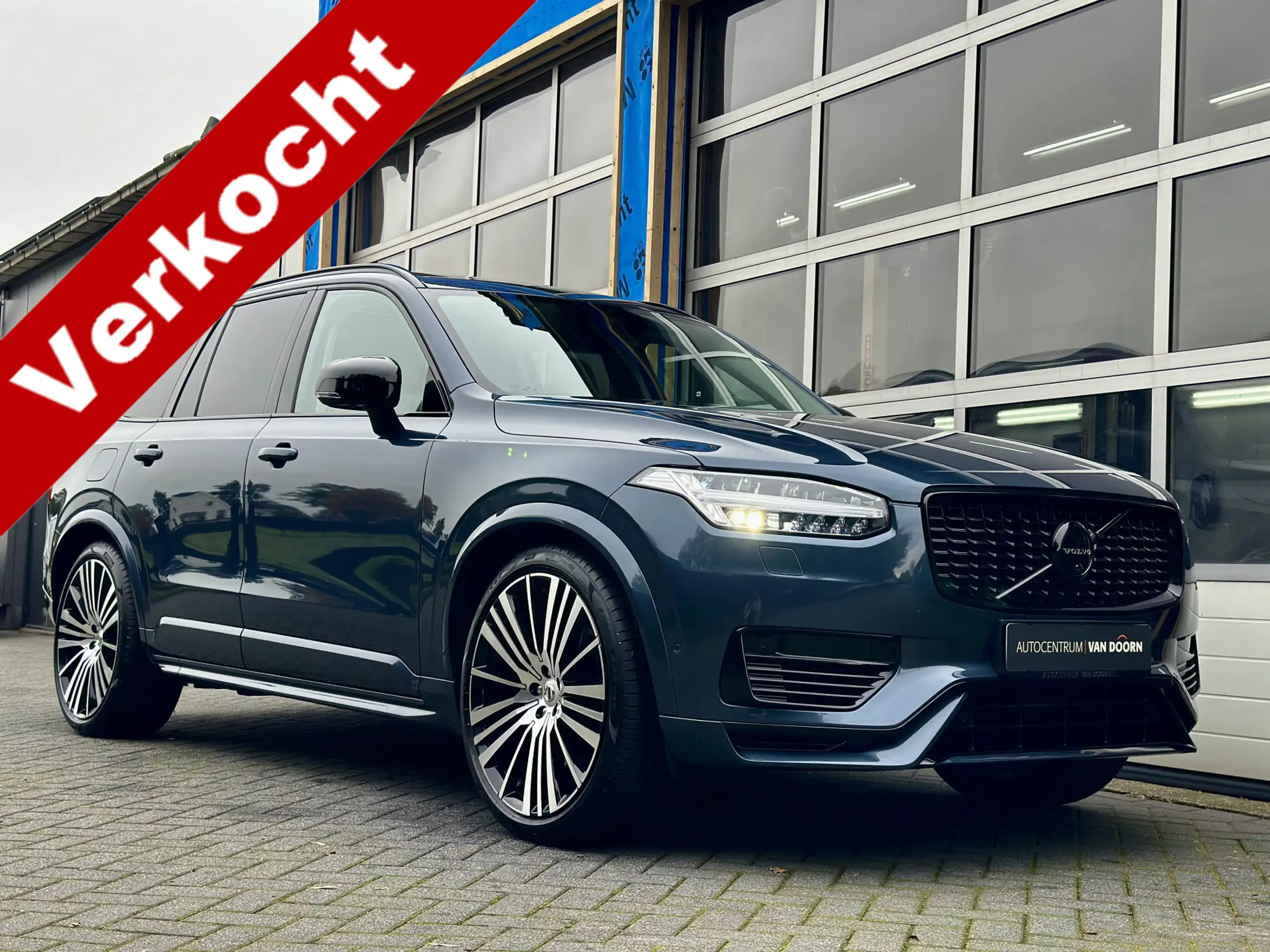 Volvo - XC90