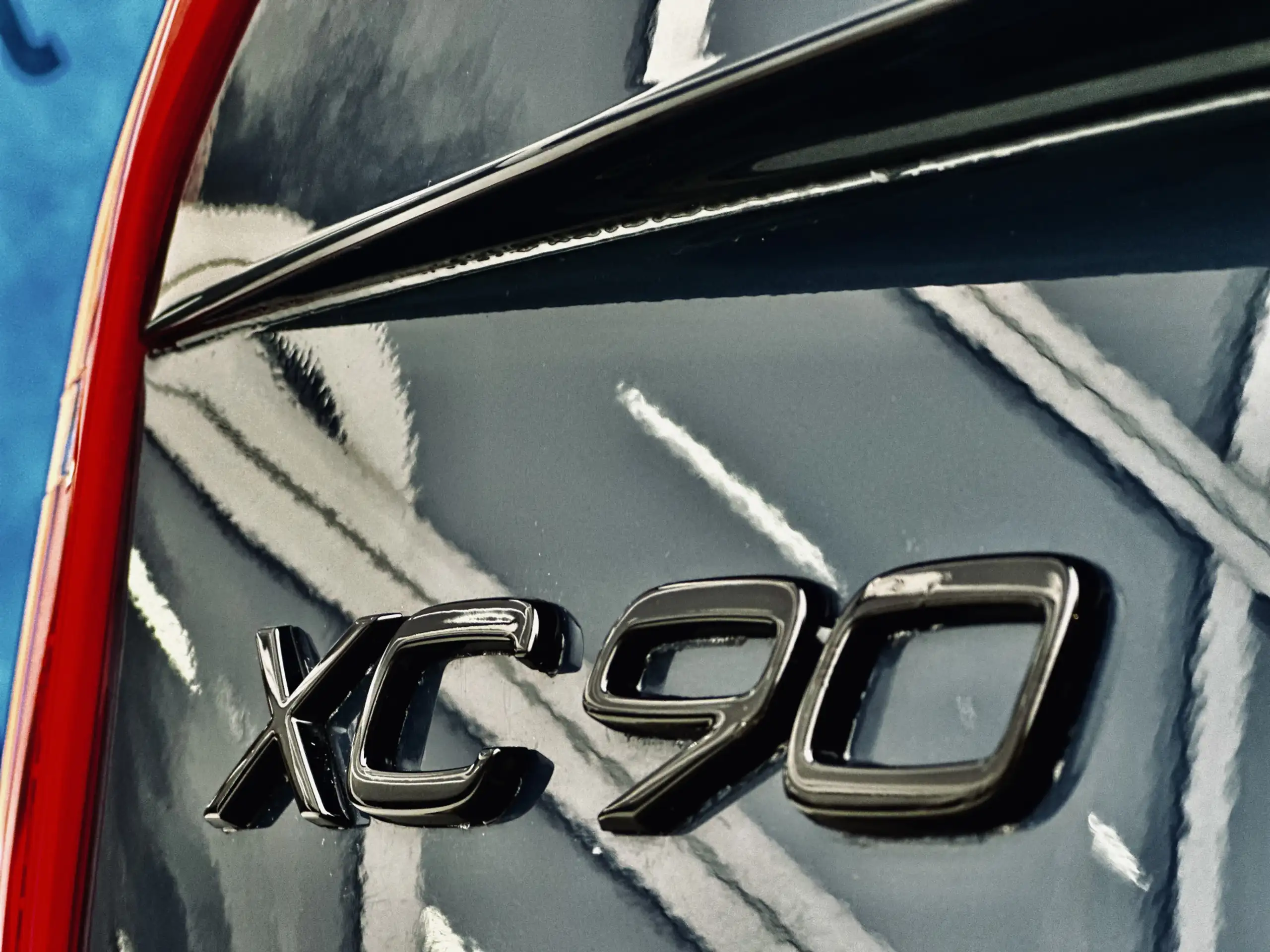 Volvo - XC90