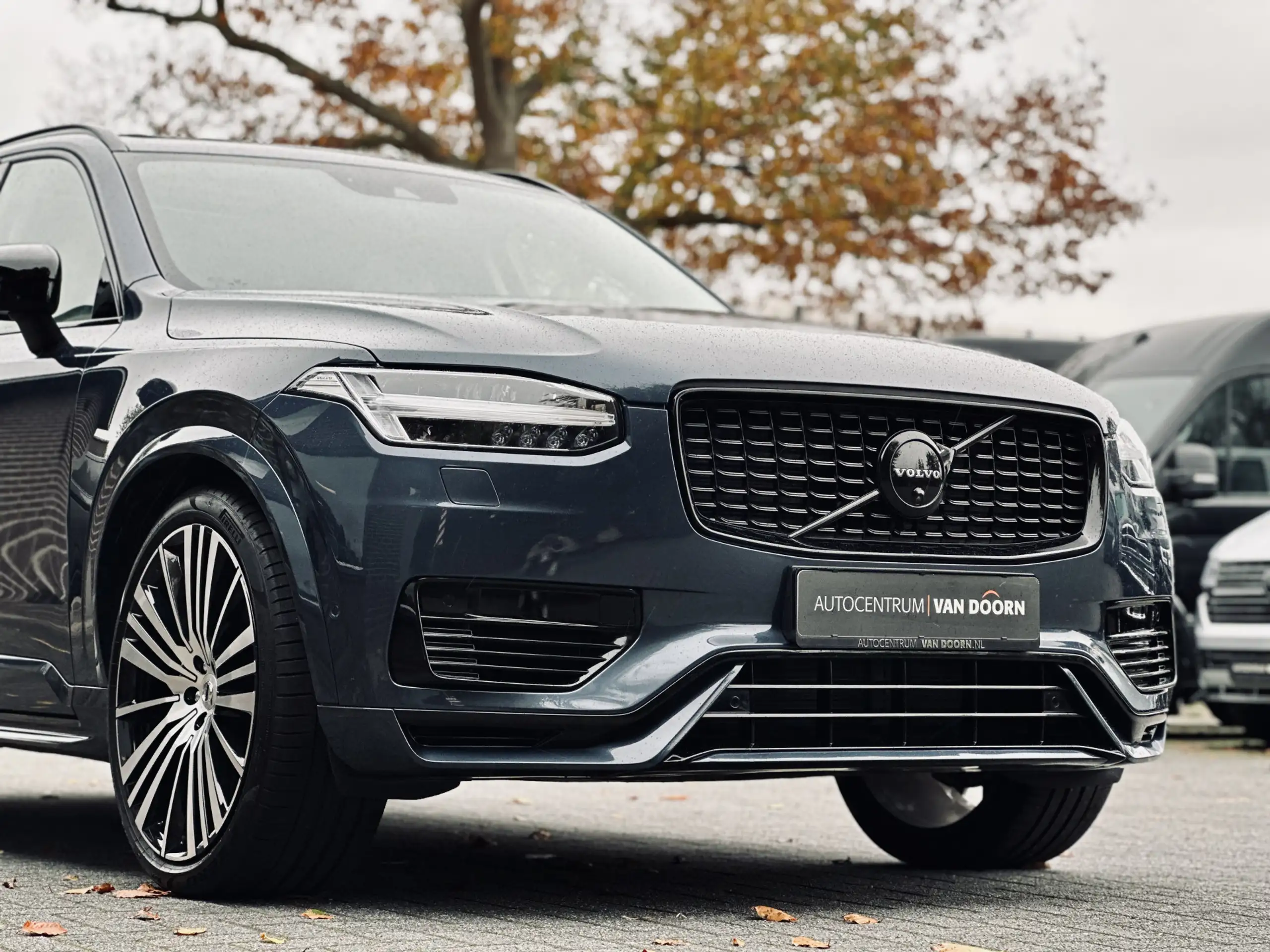 Volvo - XC90