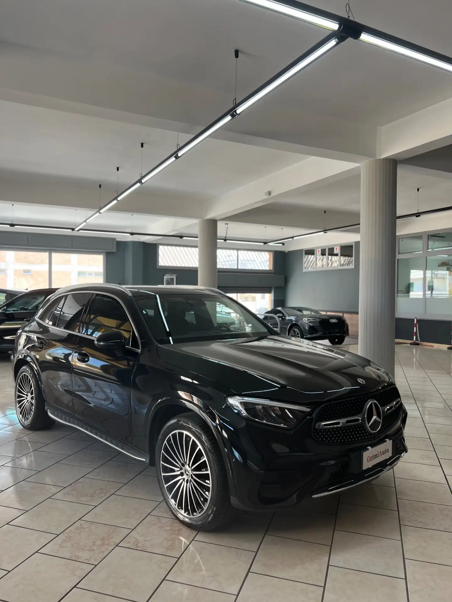 Mercedes-Benz - GLC 300