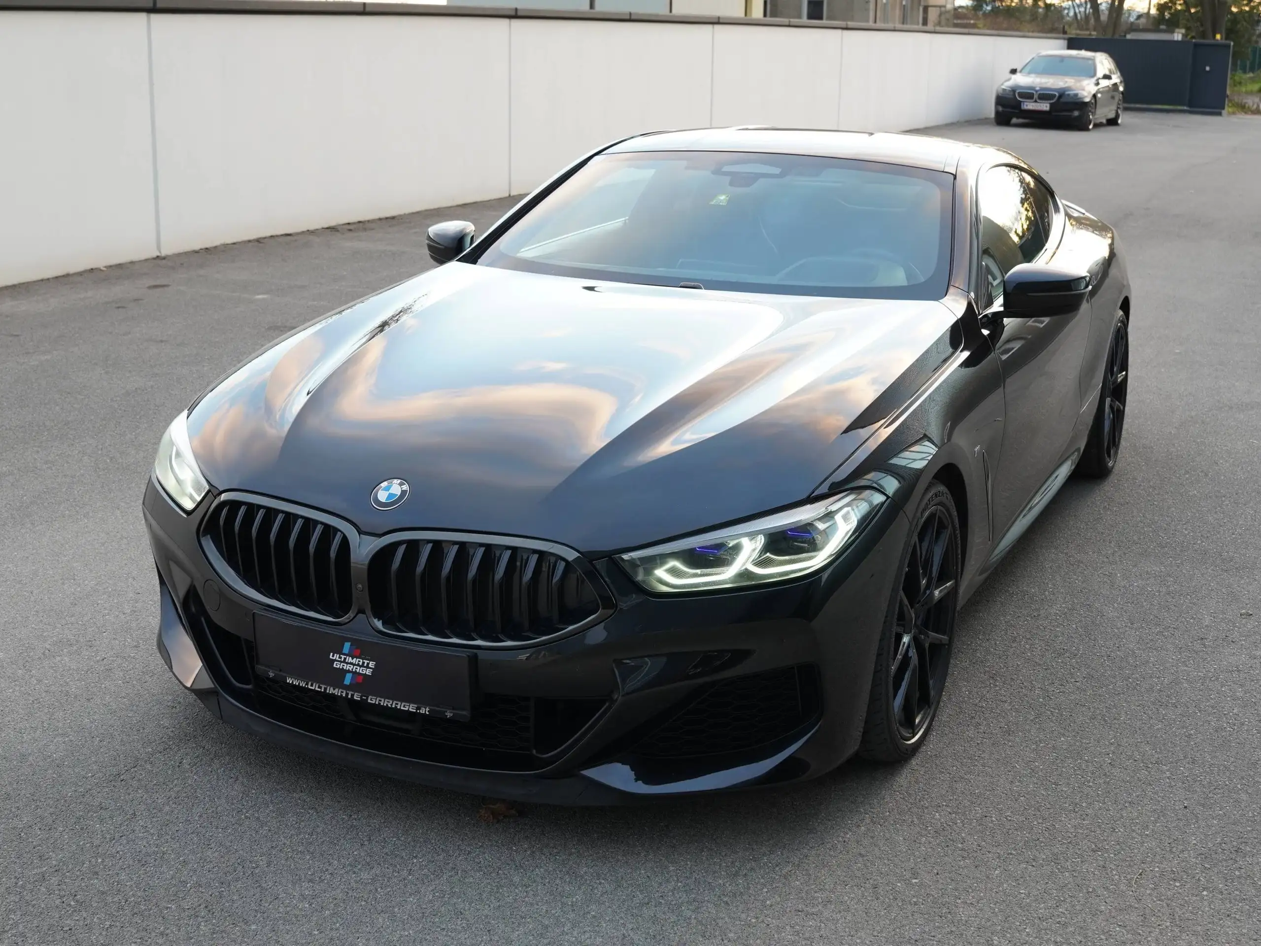 BMW - M850