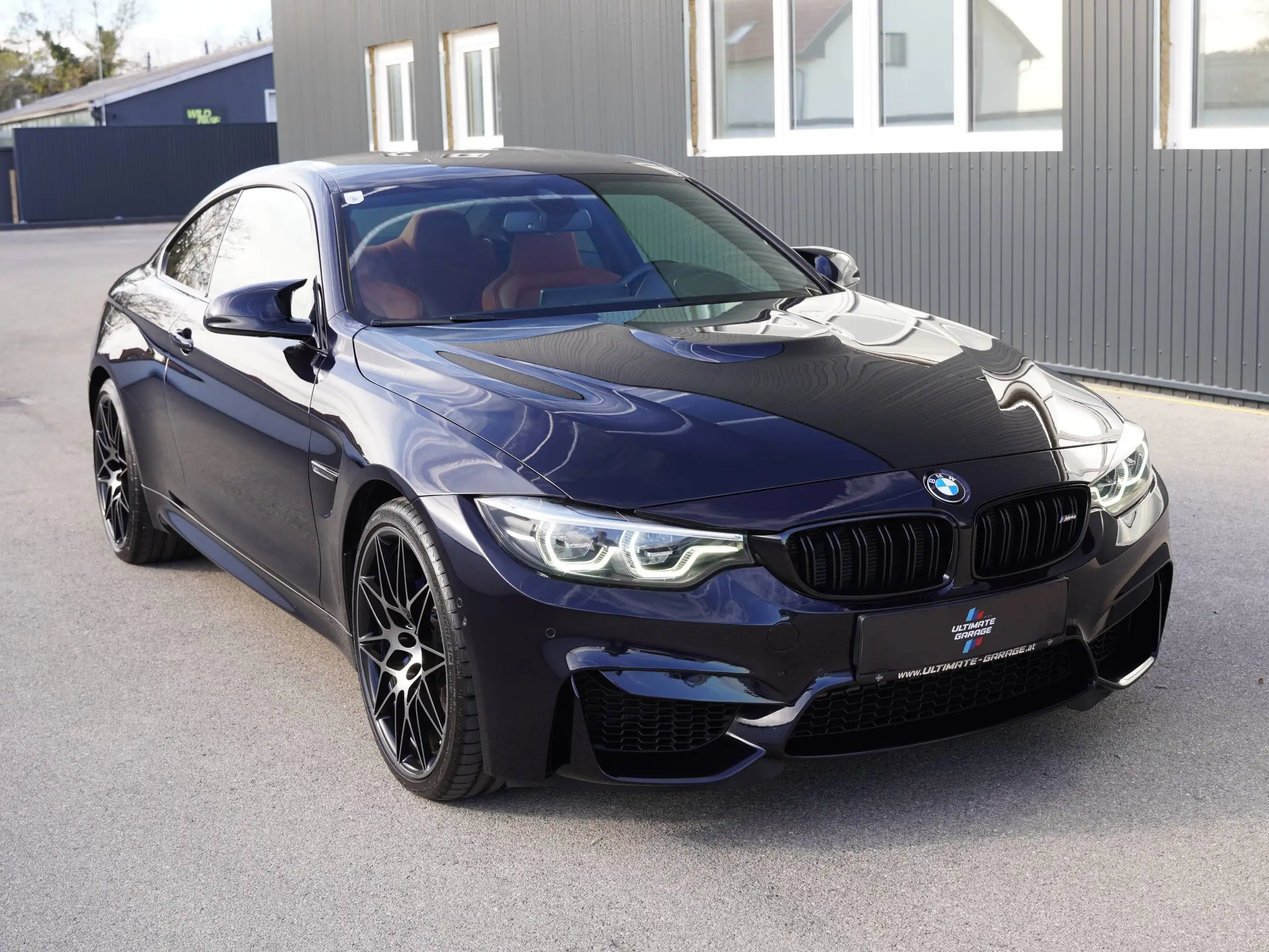 BMW - M4