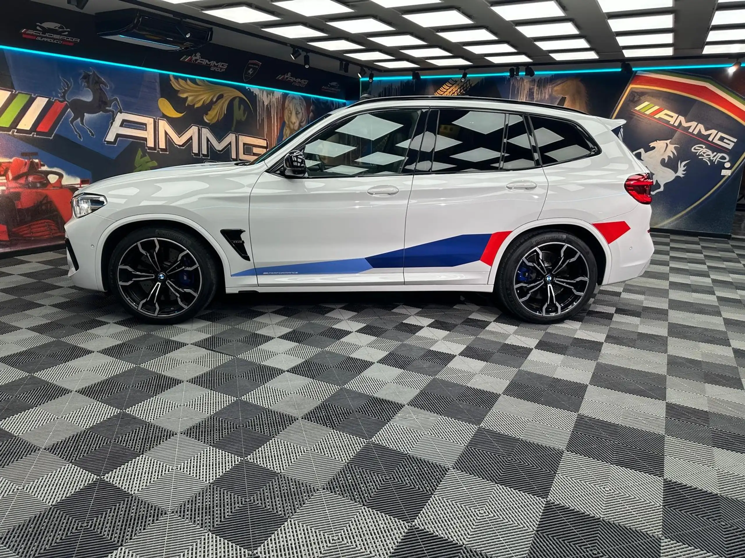 BMW - X3 M