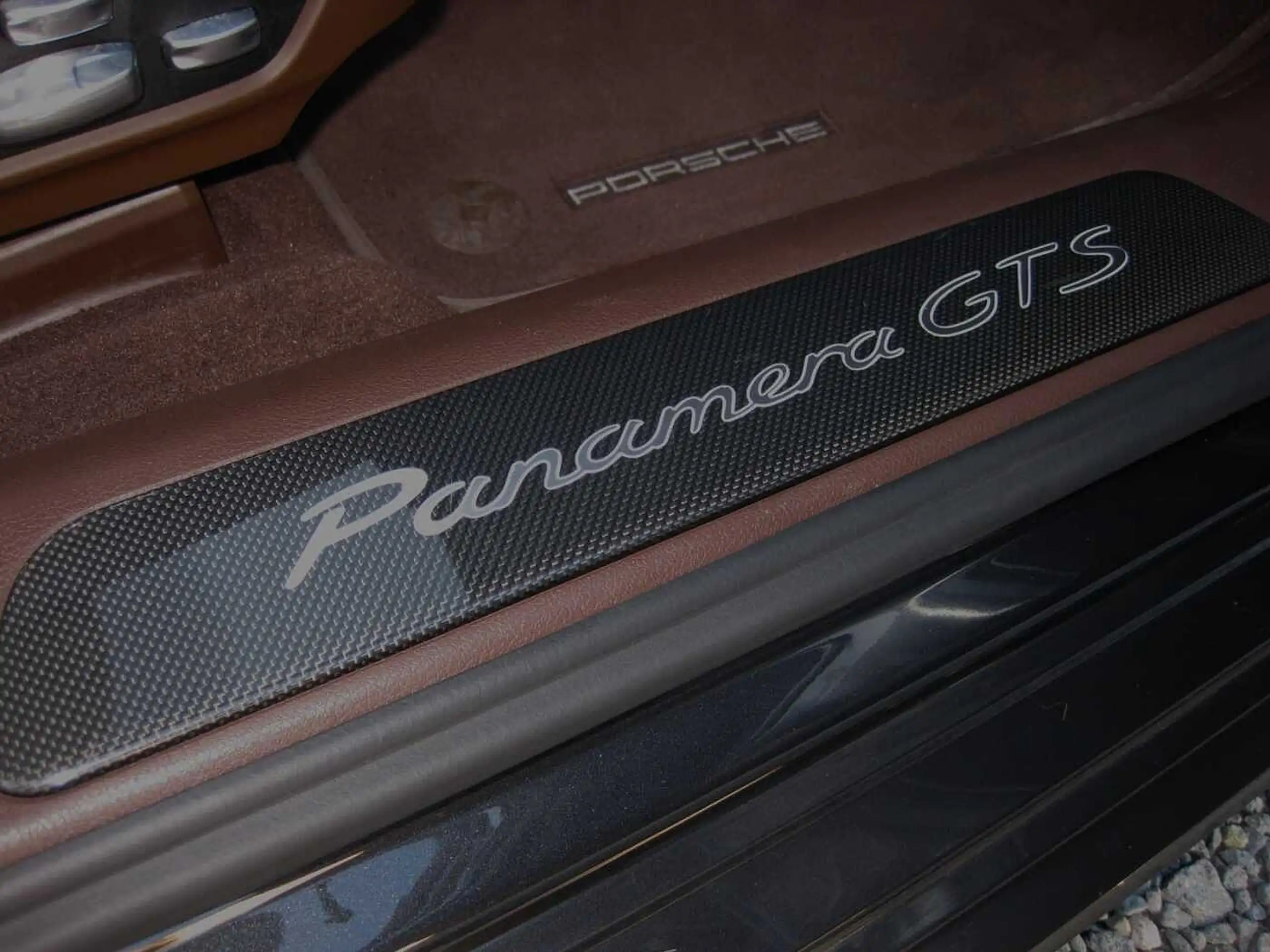 Porsche - Panamera