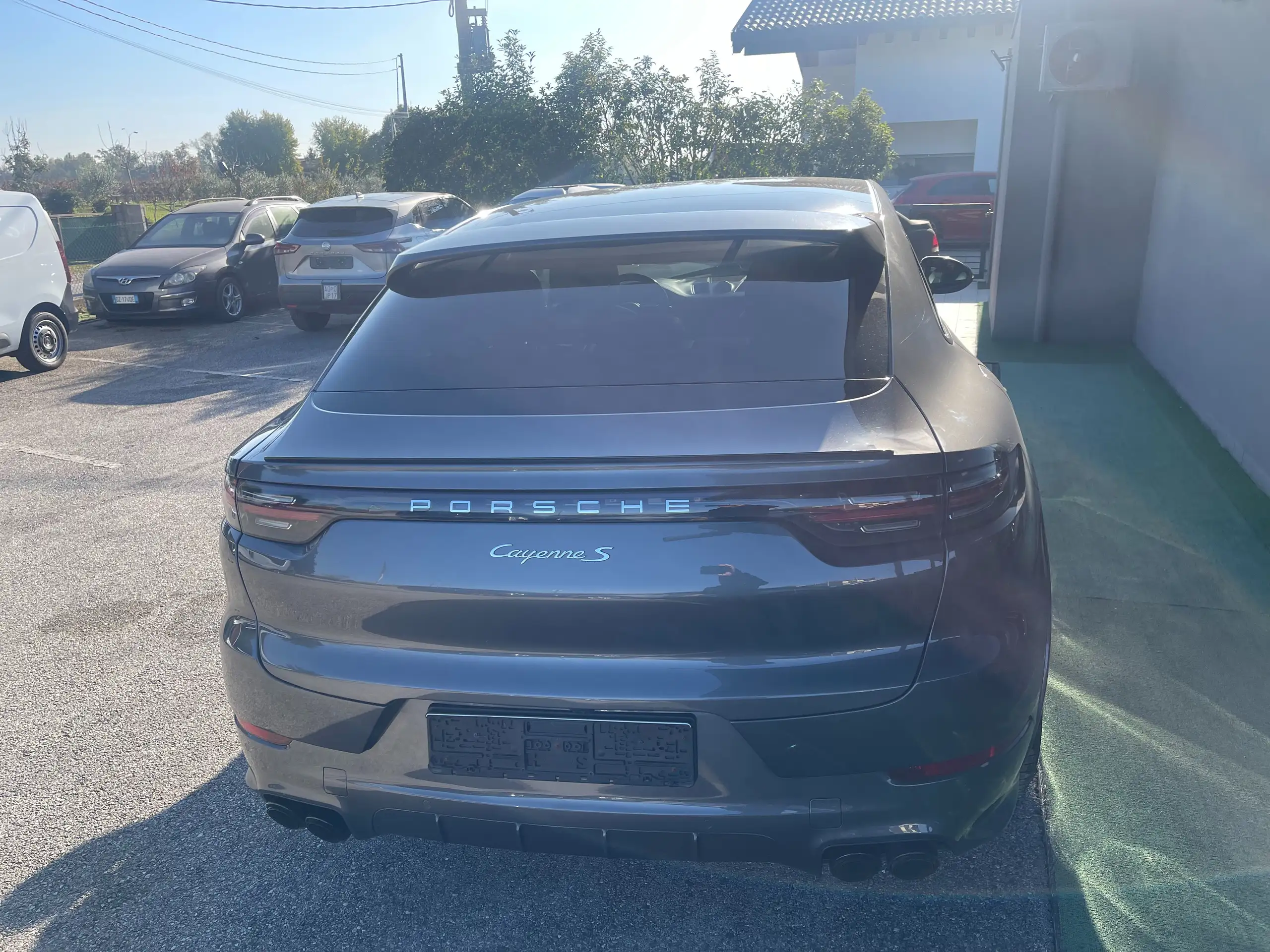 Porsche - Cayenne