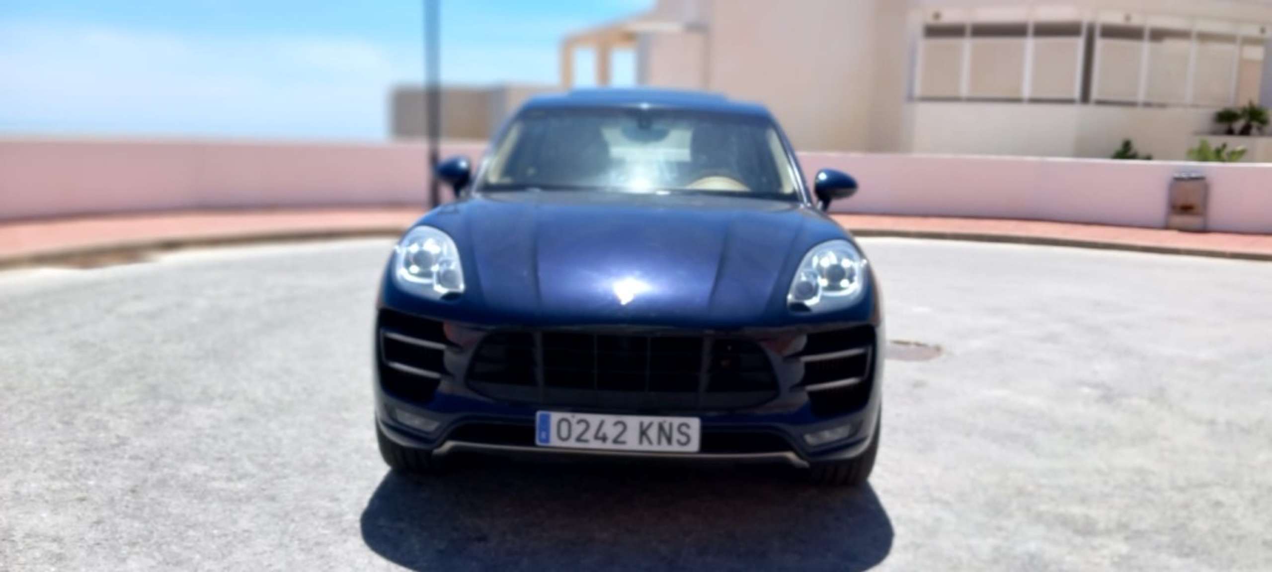 Porsche - Macan