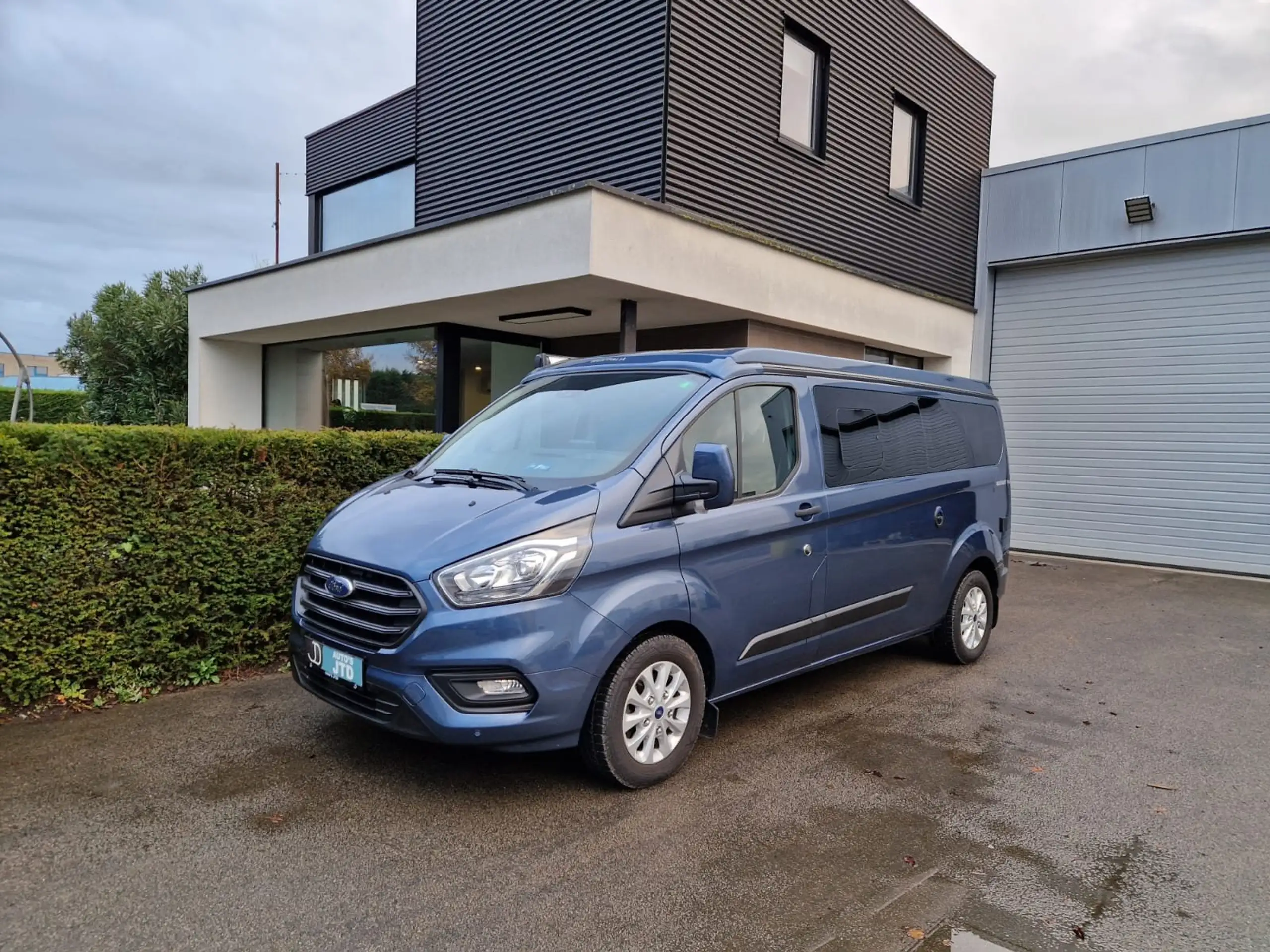 Ford - Transit Custom