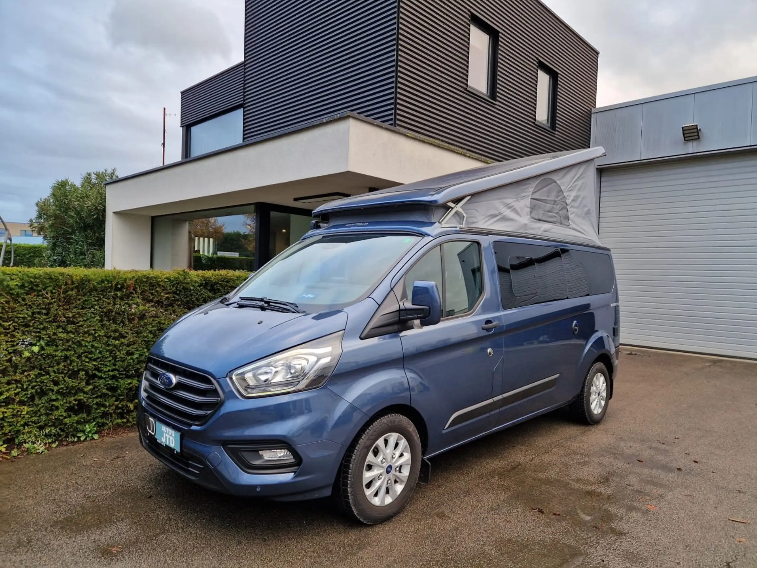 Ford - Transit Custom