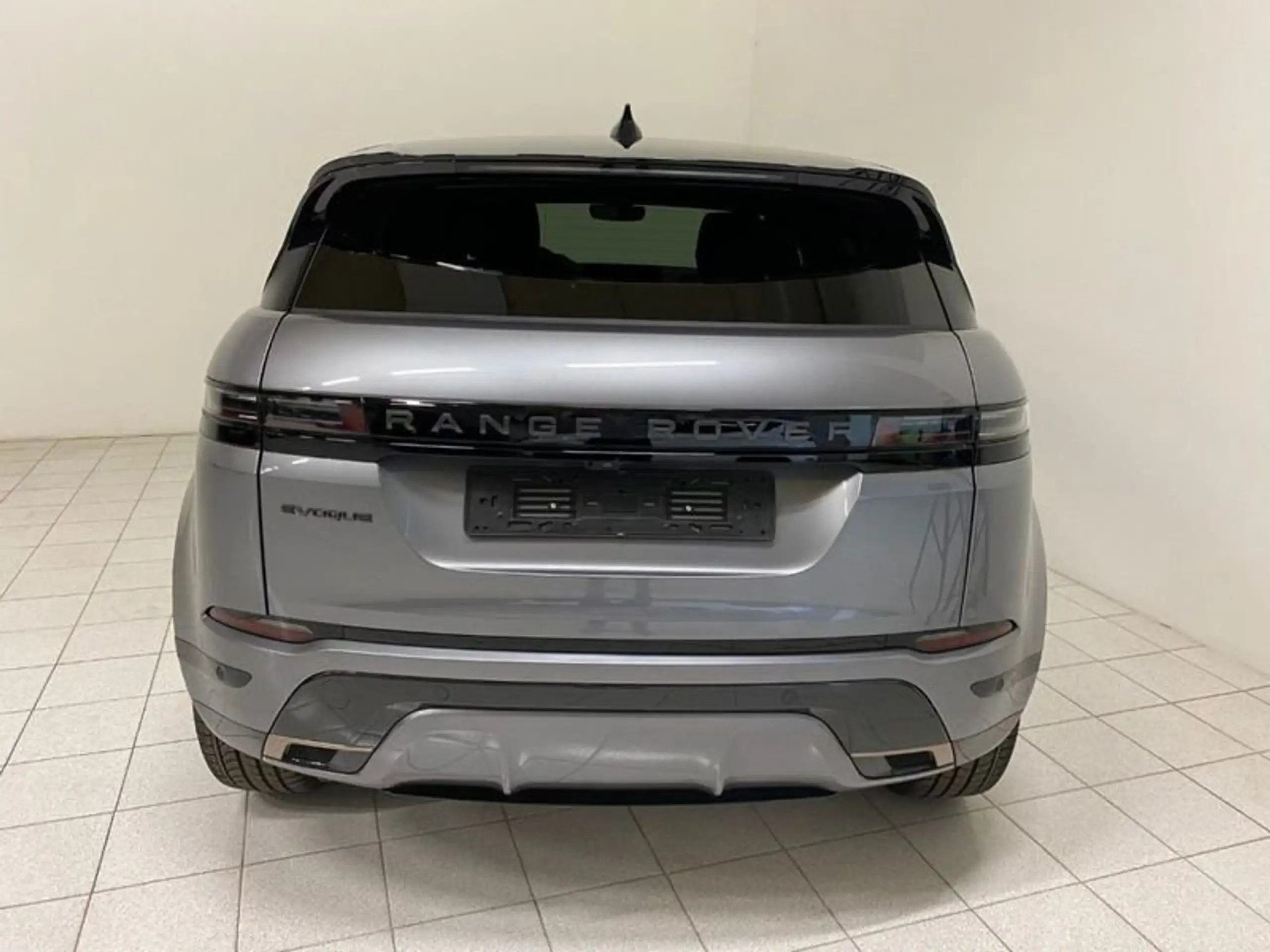 Land Rover - Range Rover Evoque