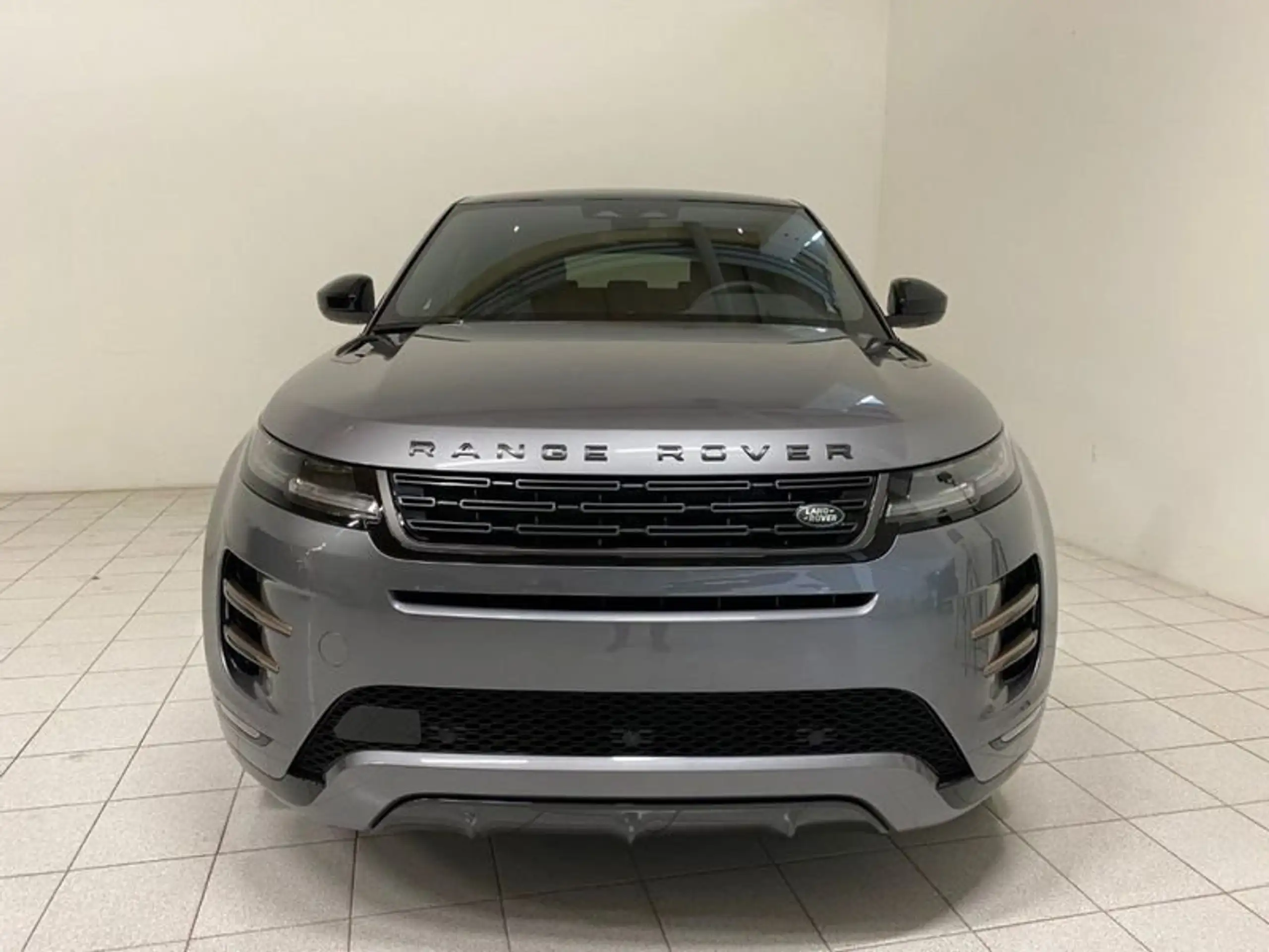 Land Rover - Range Rover Evoque