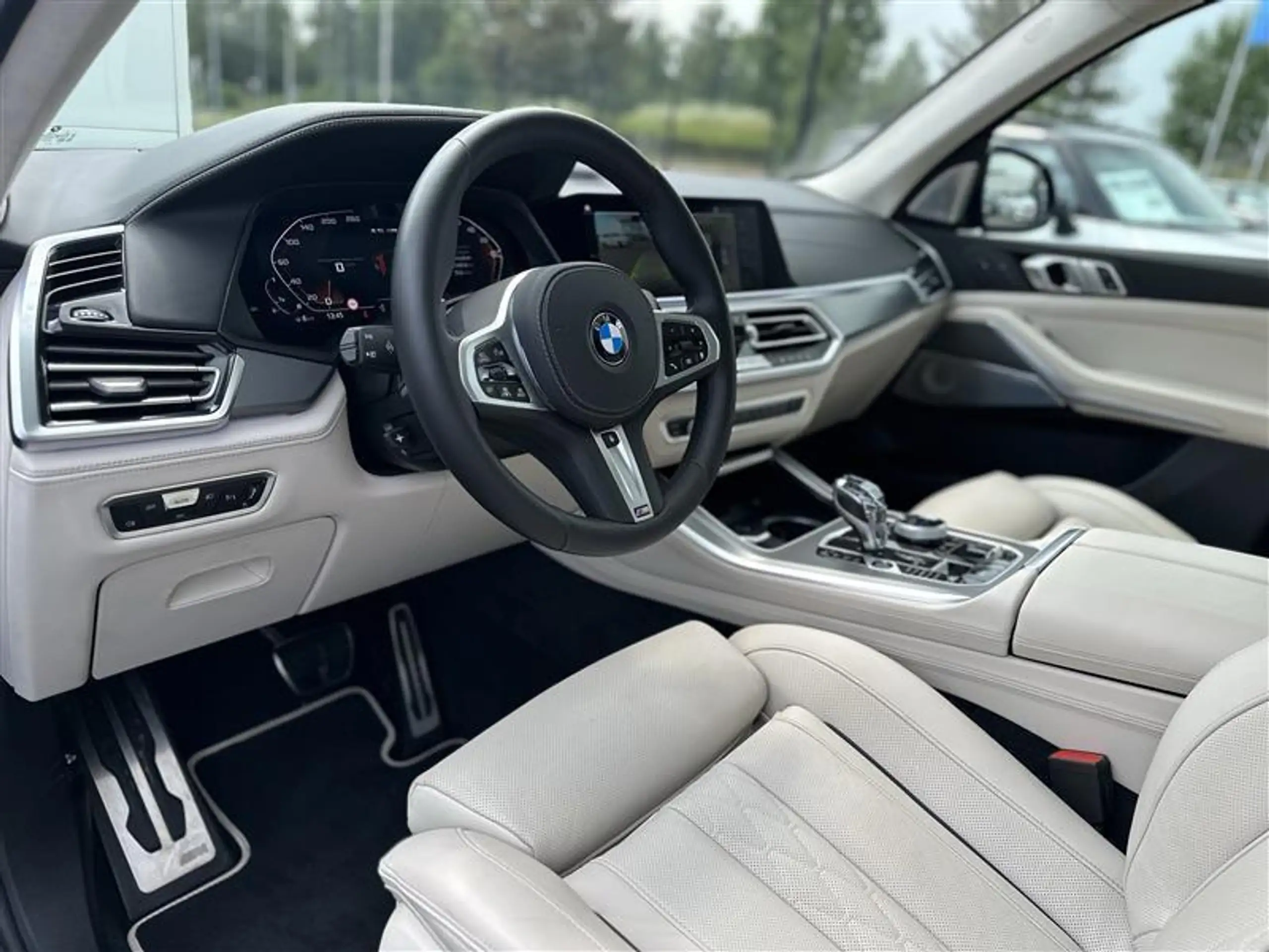 BMW - X5