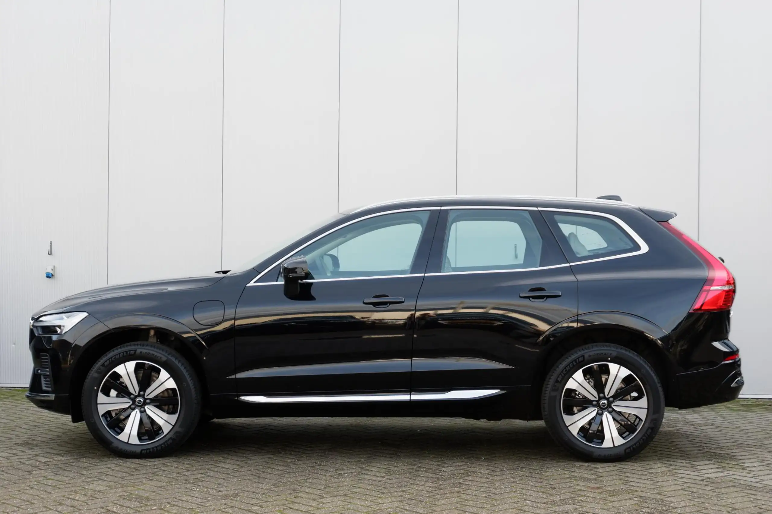 Volvo - XC60