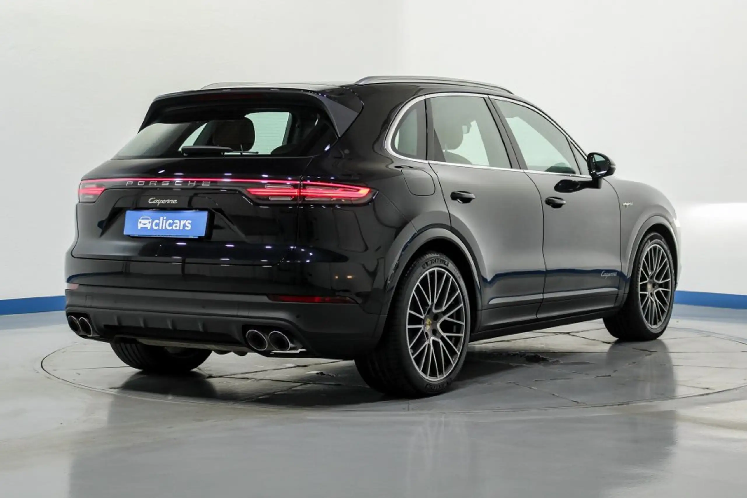 Porsche - Cayenne