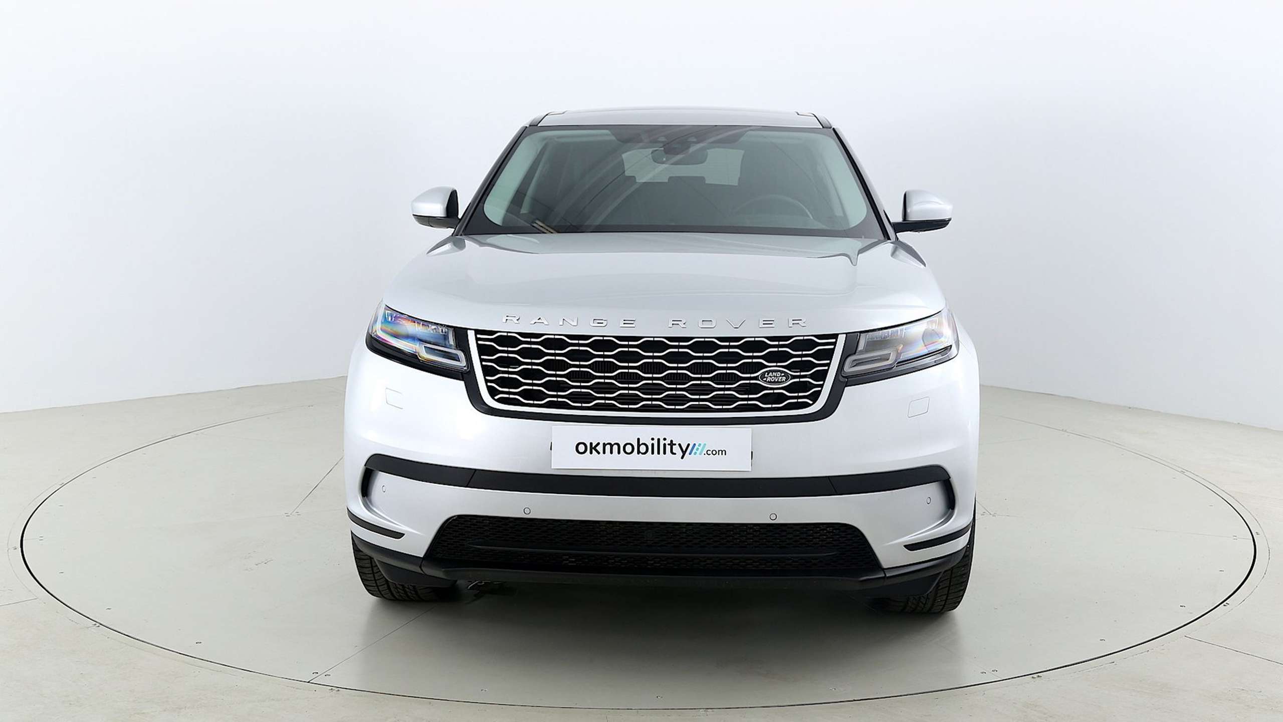 Land Rover - Range Rover Velar