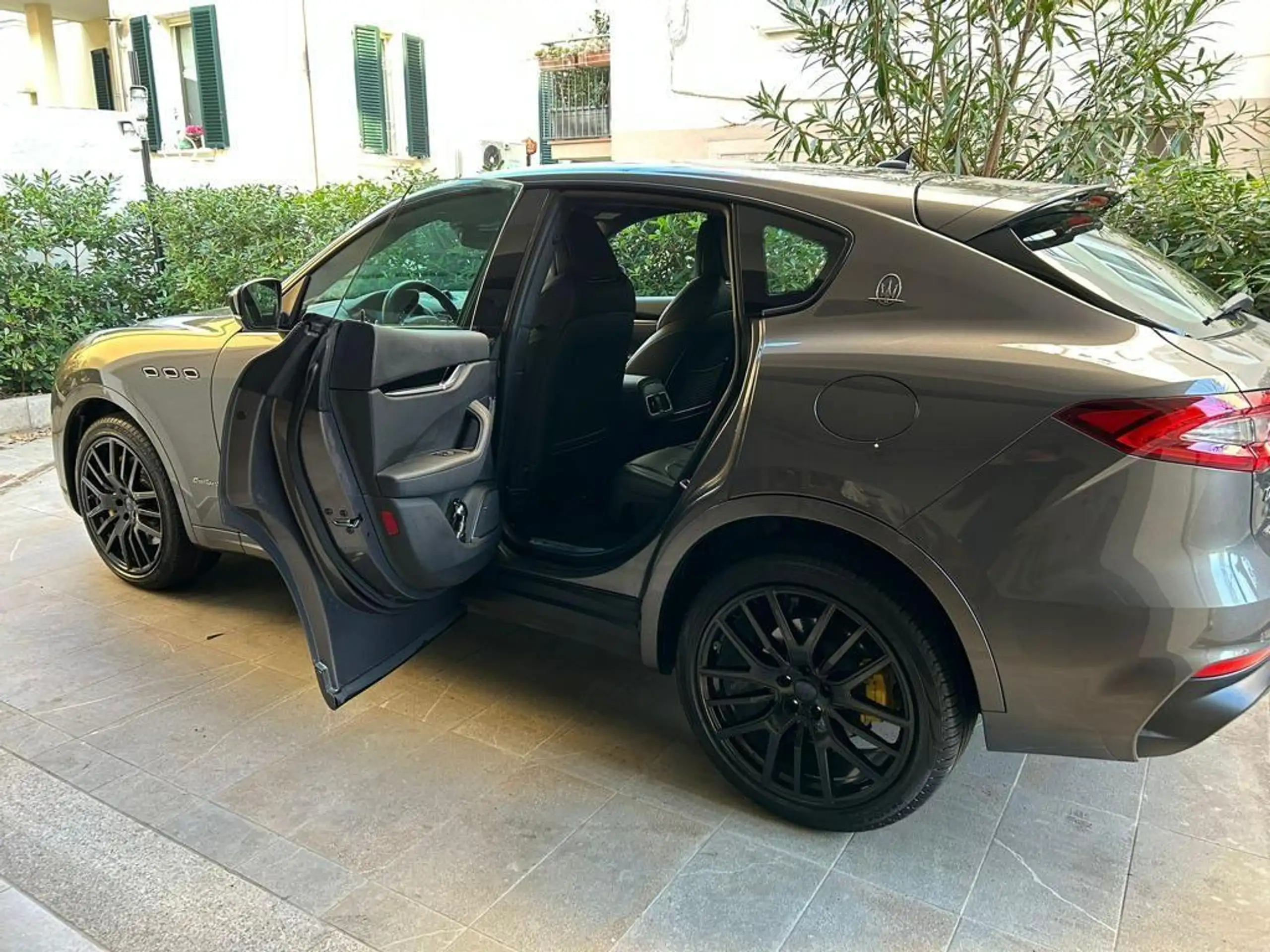 Maserati - Levante