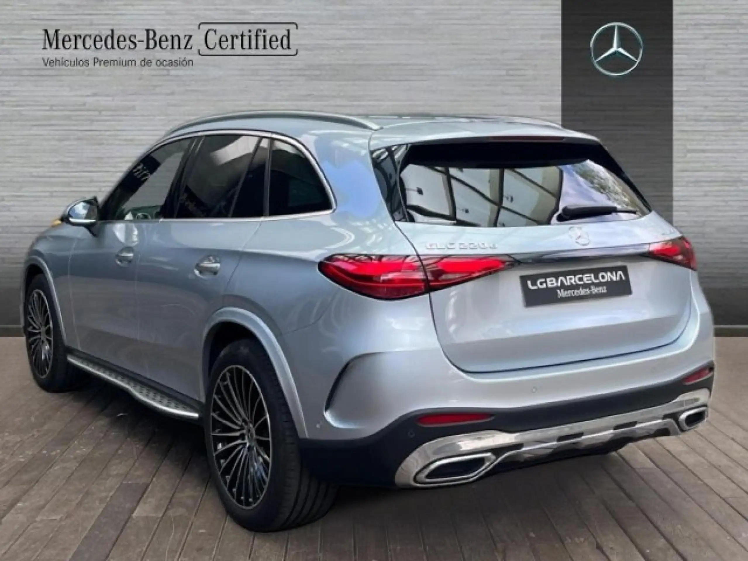 Mercedes-Benz - GLC 220