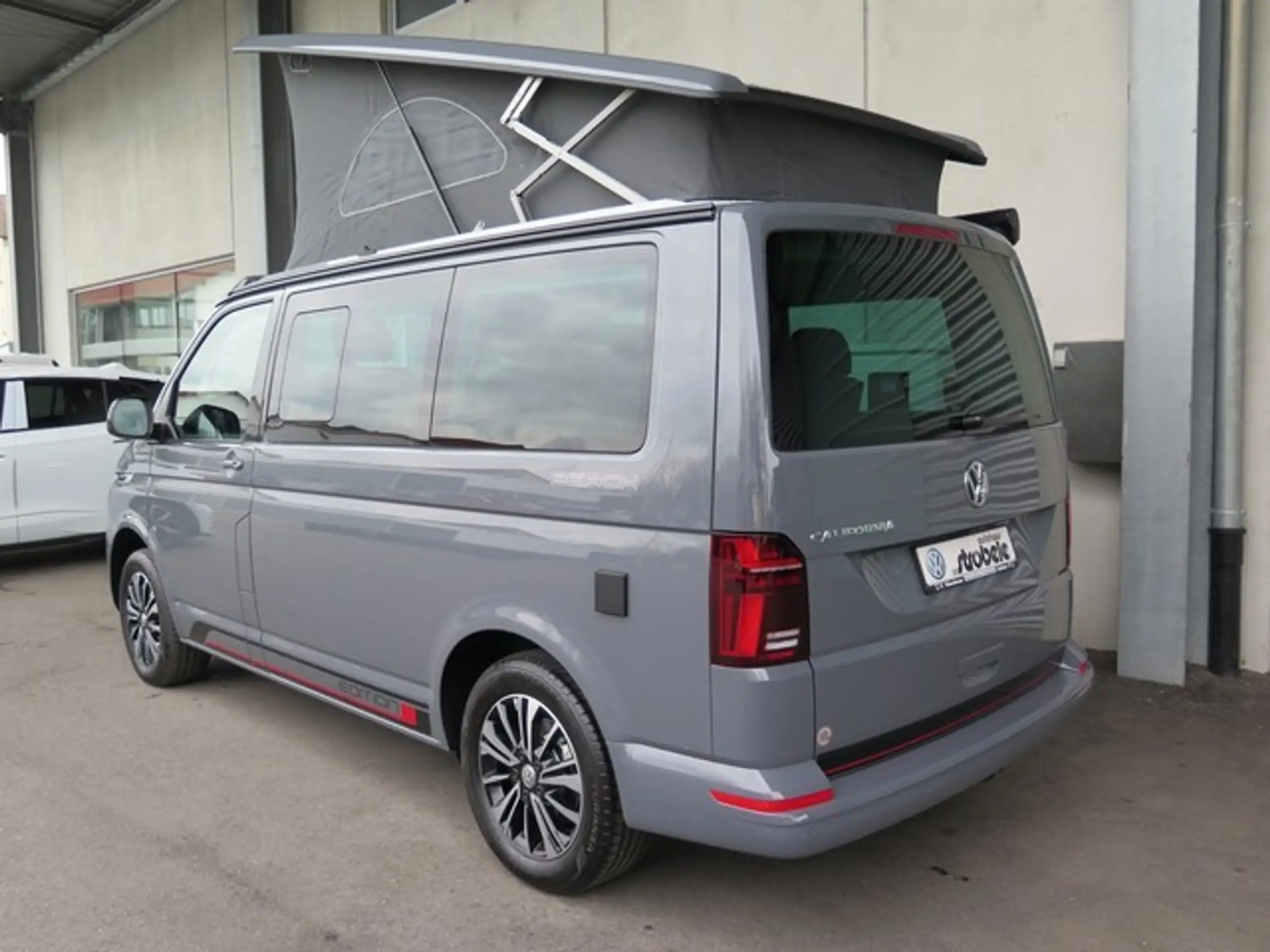 Volkswagen - T6.1 California