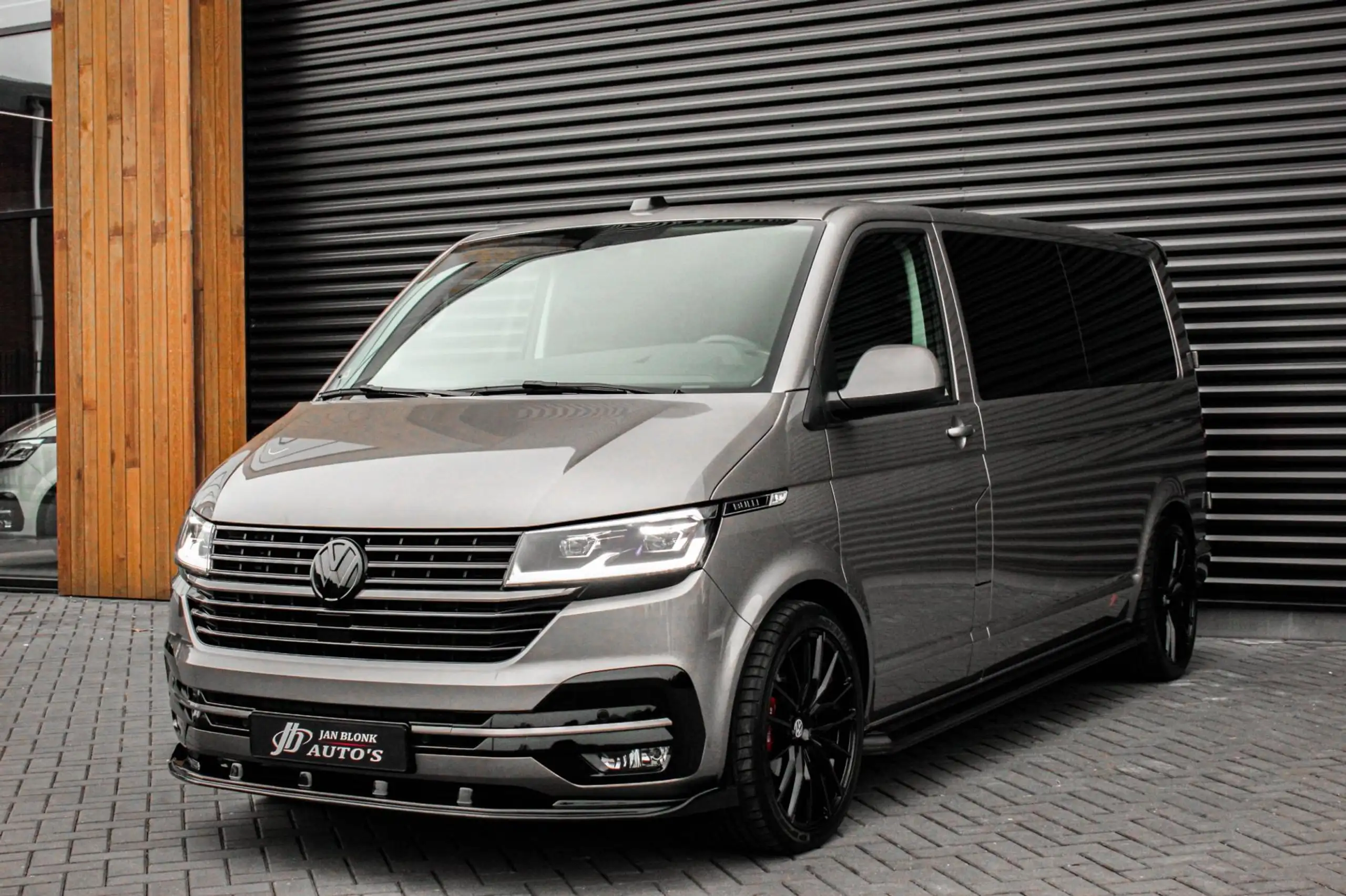 Volkswagen - Transporter