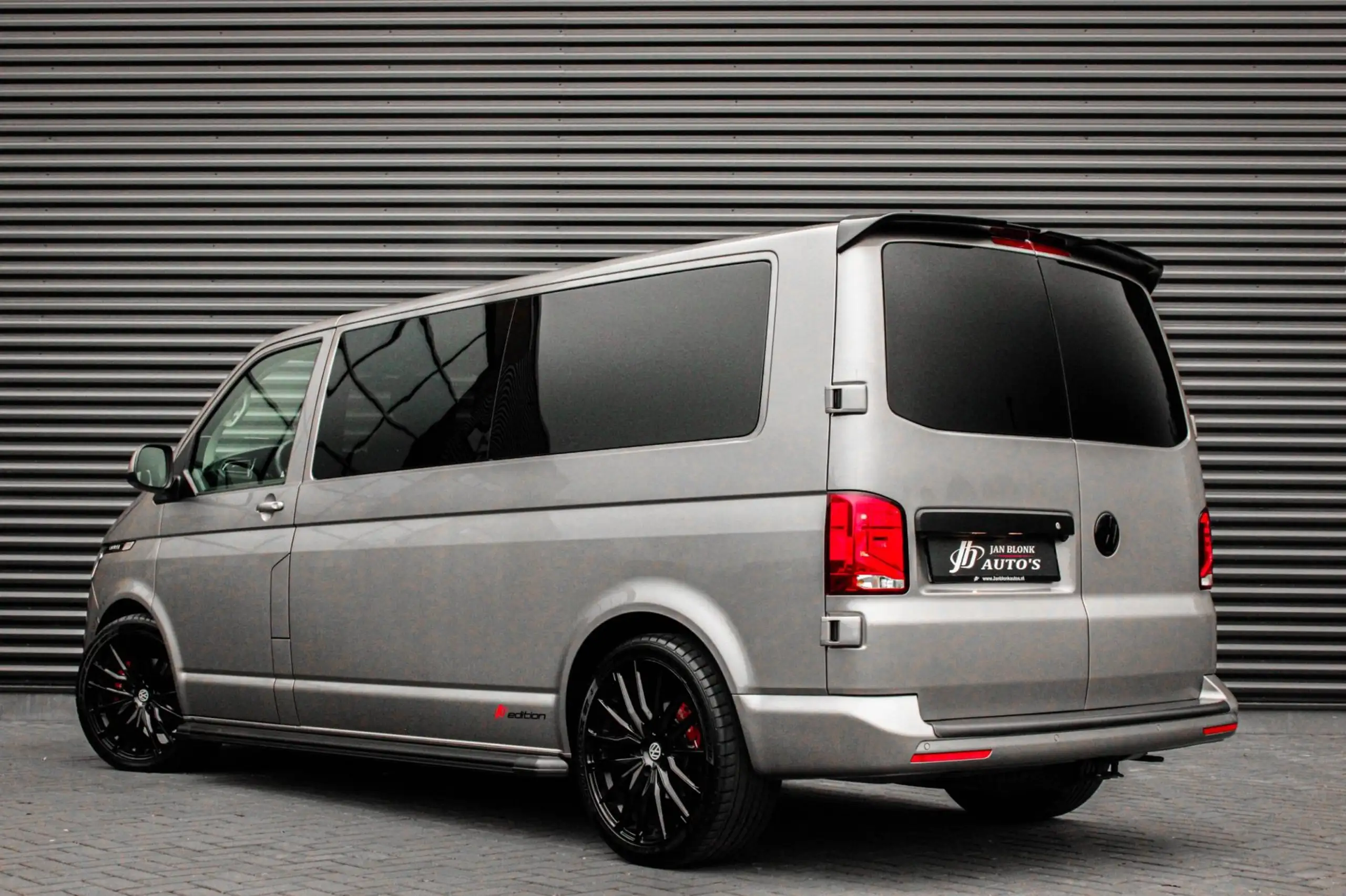 Volkswagen - Transporter