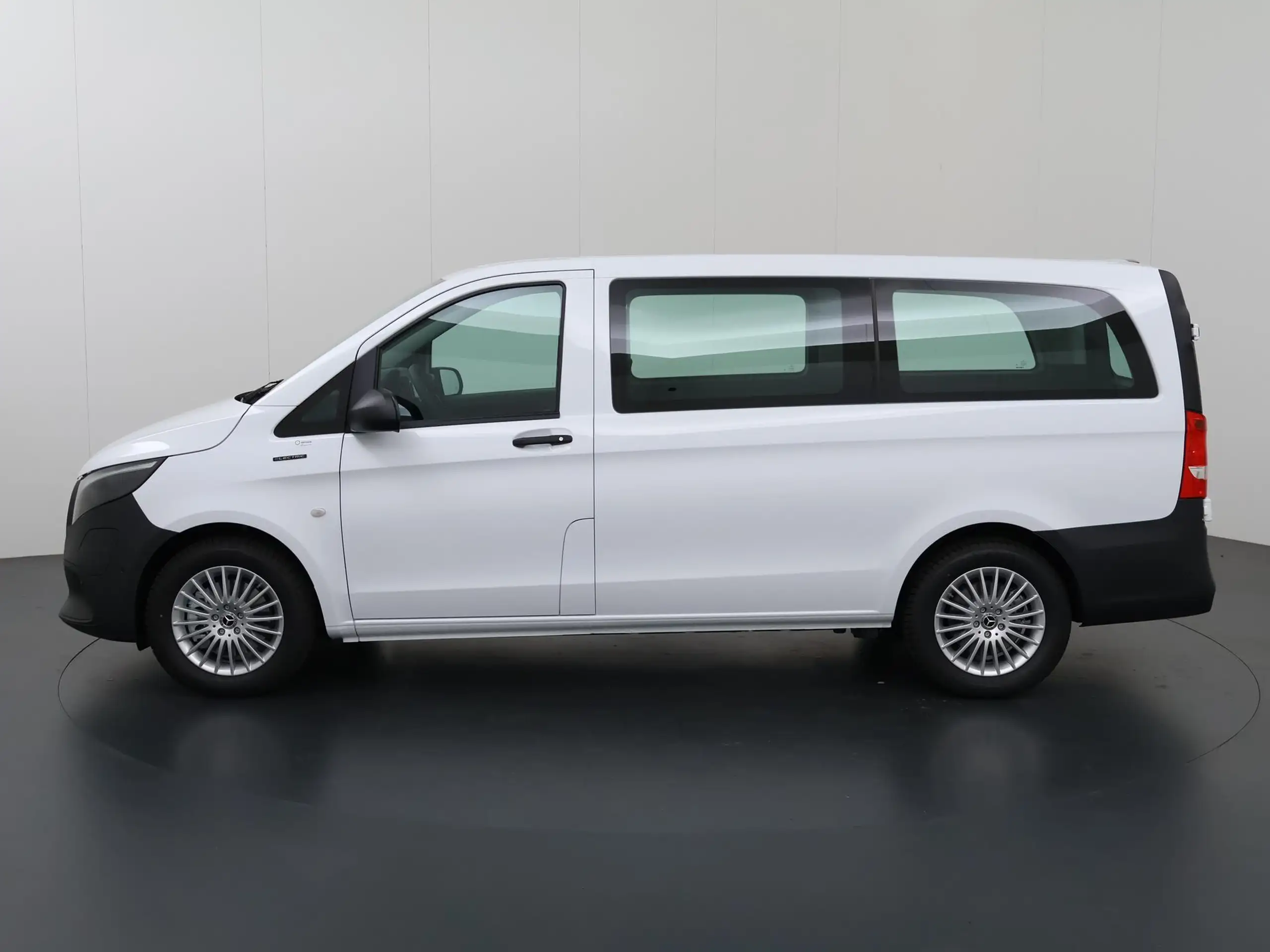 Mercedes-Benz - Vito