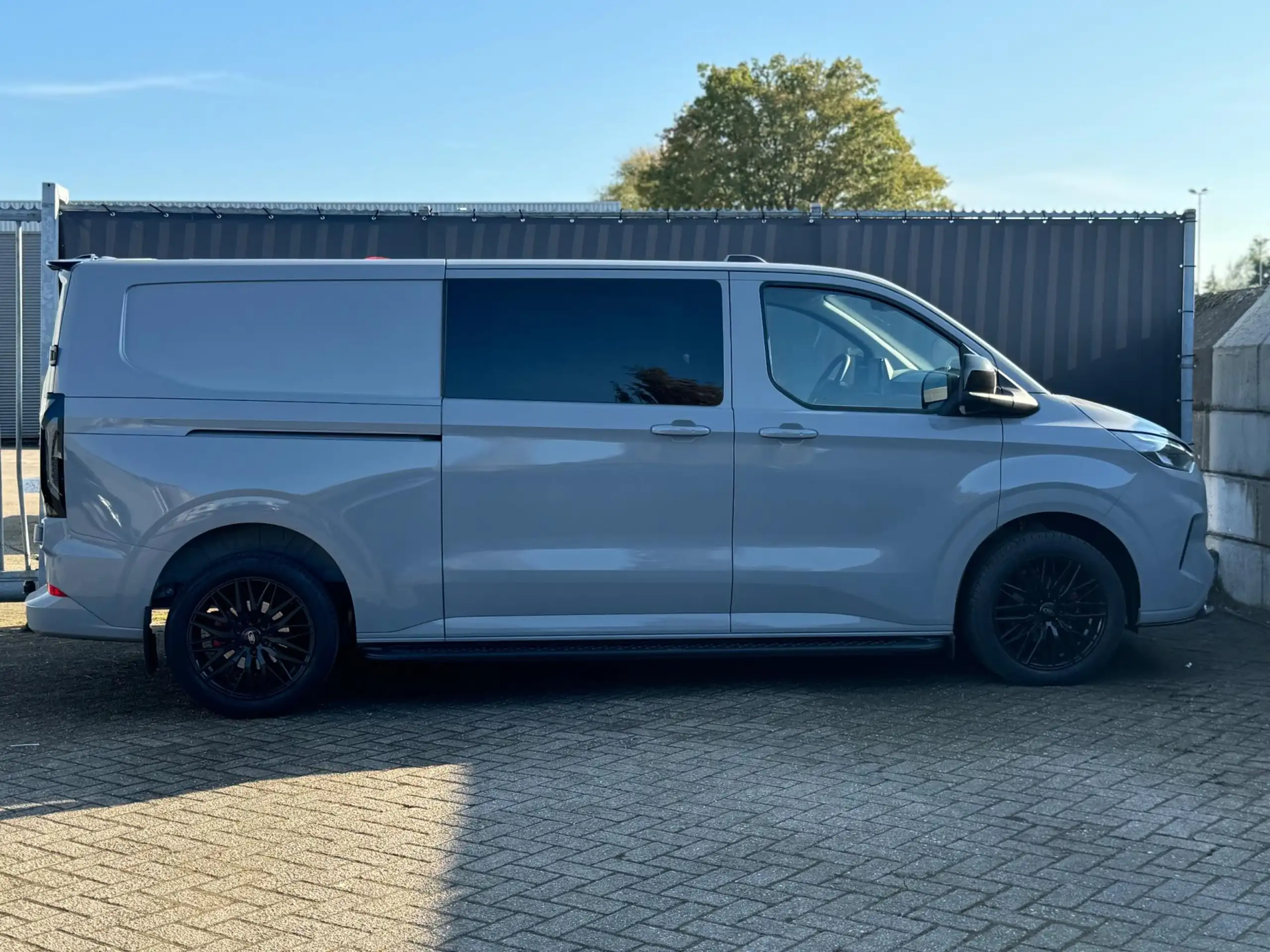 Ford - Transit Custom