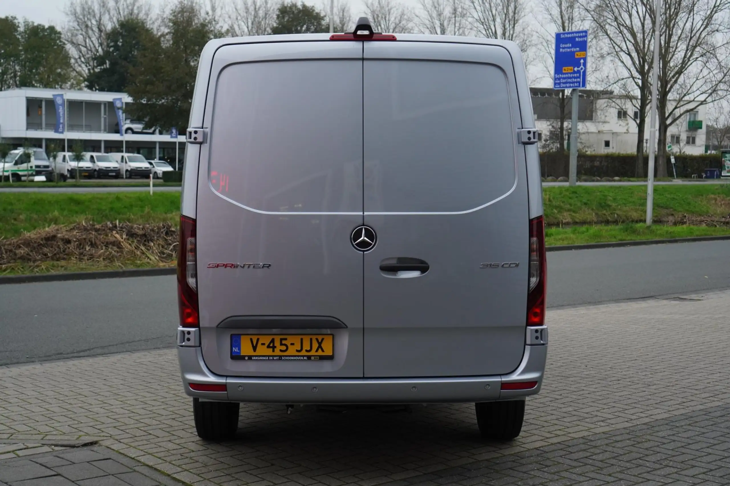 Mercedes-Benz - Sprinter