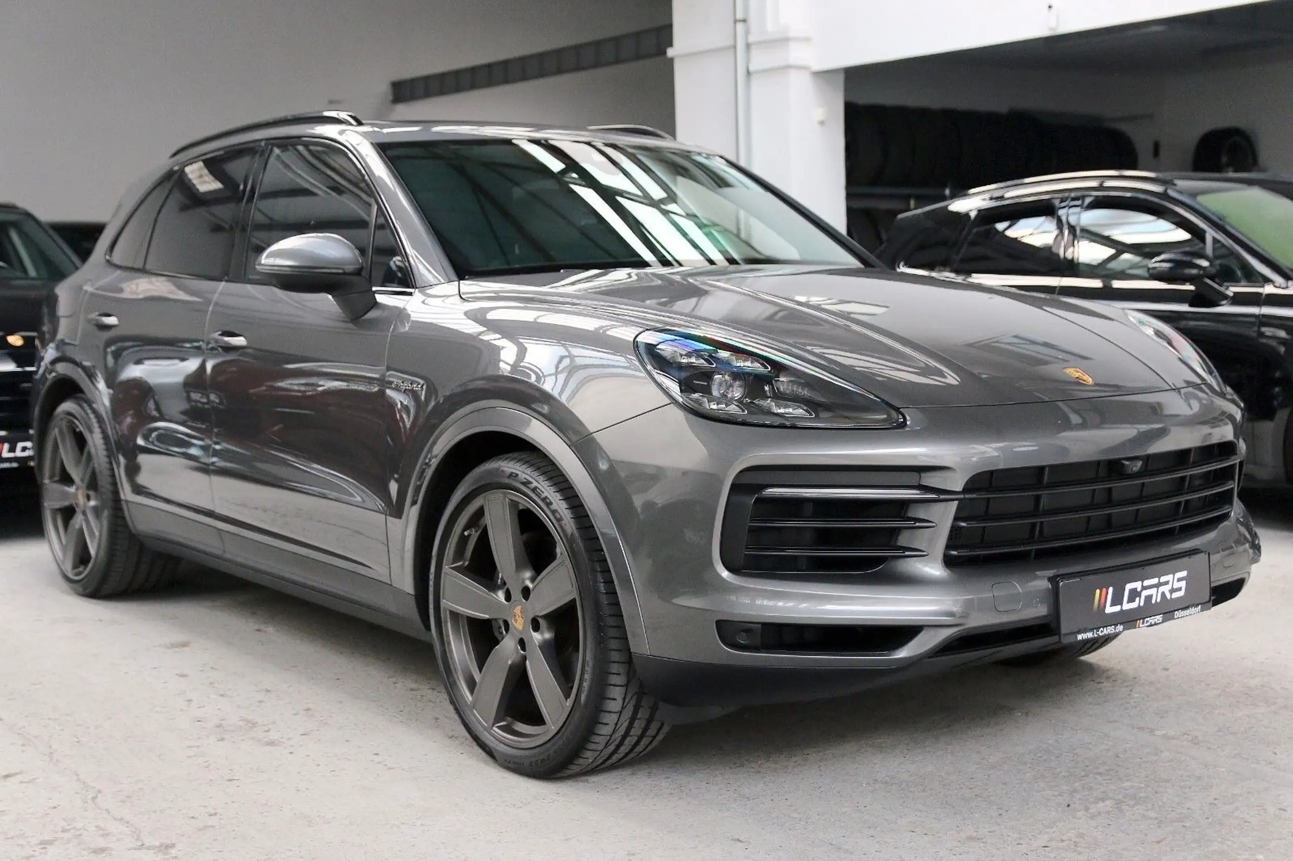 Porsche - Cayenne