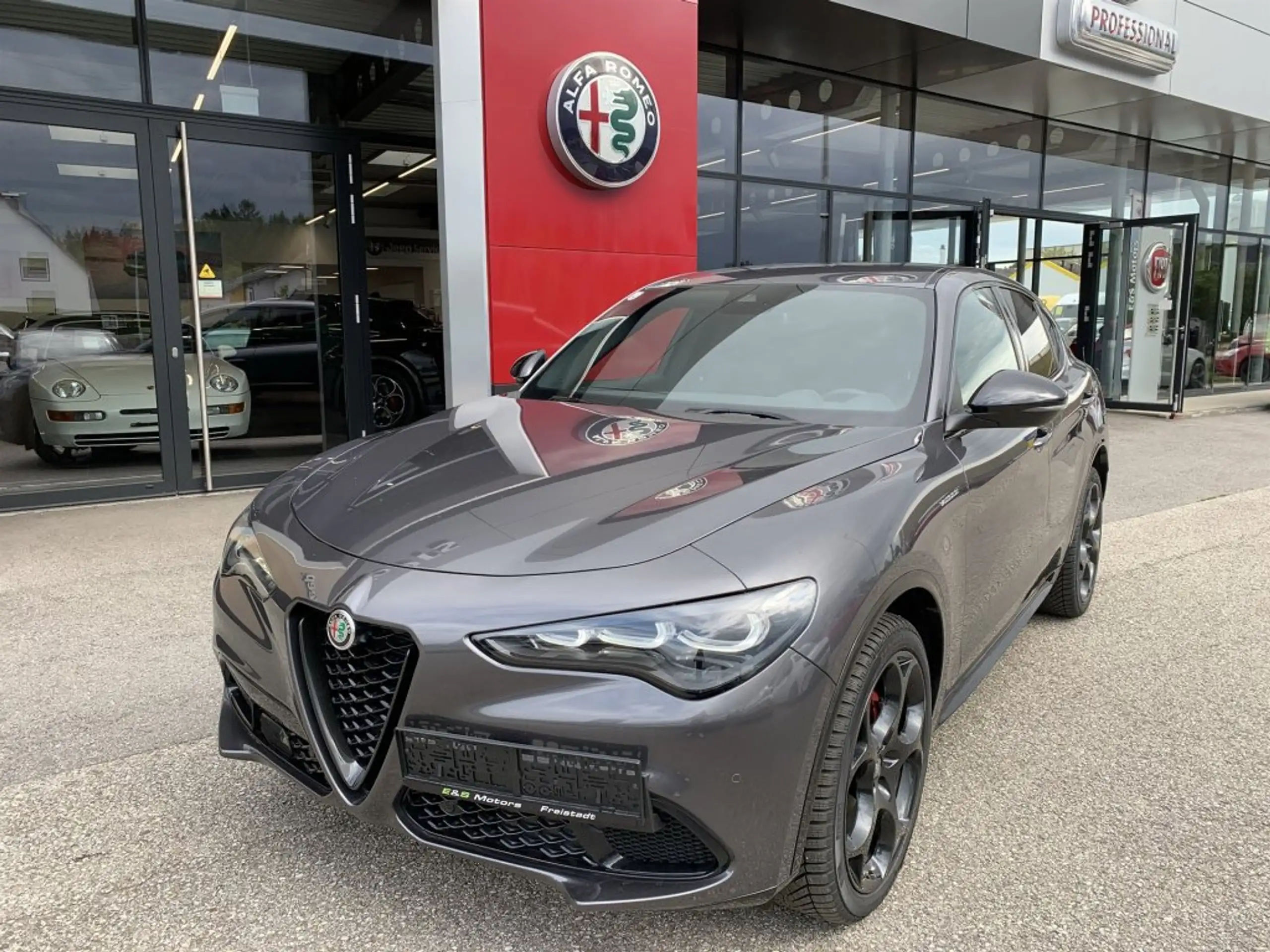 Alfa Romeo Stelvio 2024