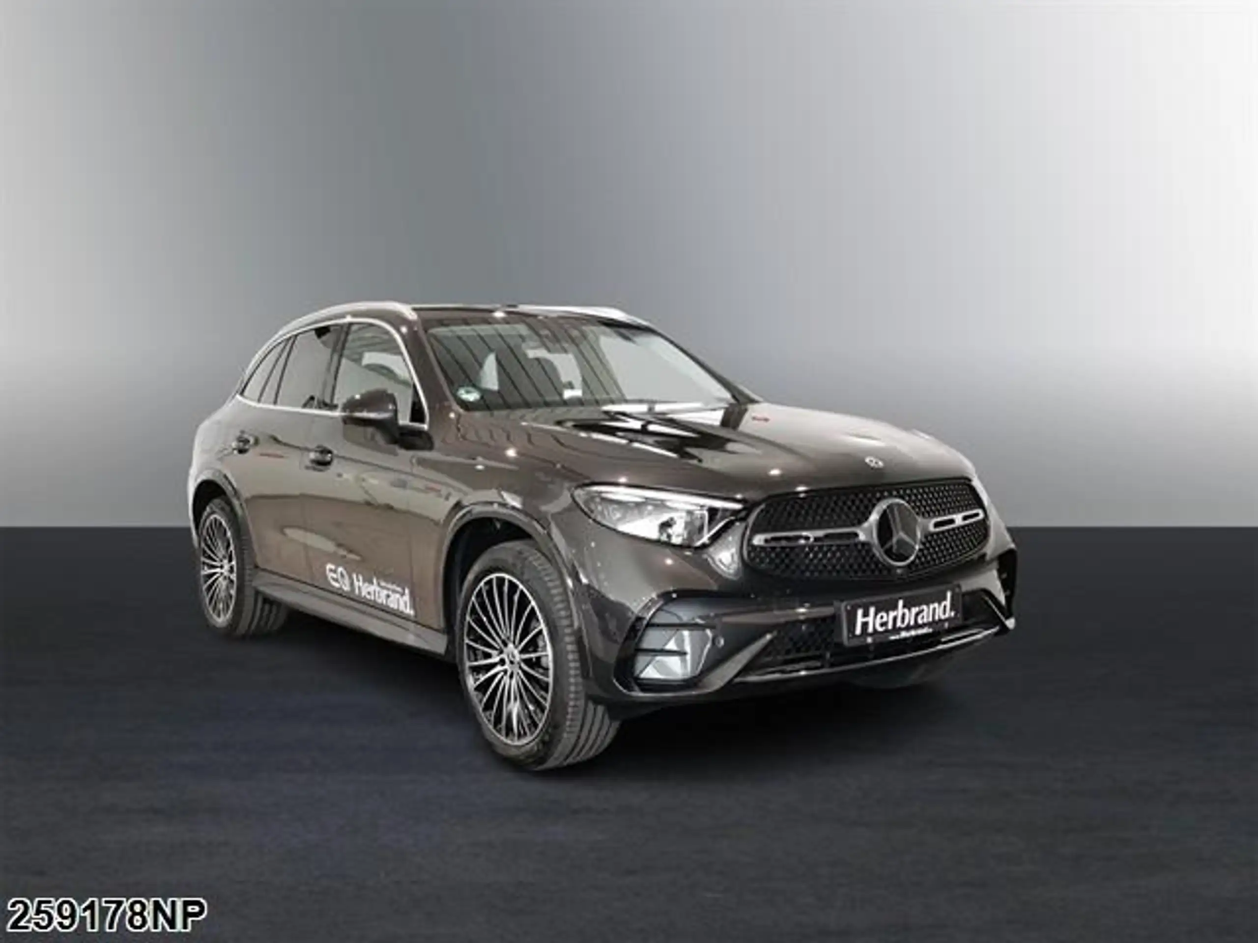 Mercedes-Benz - GLC 300