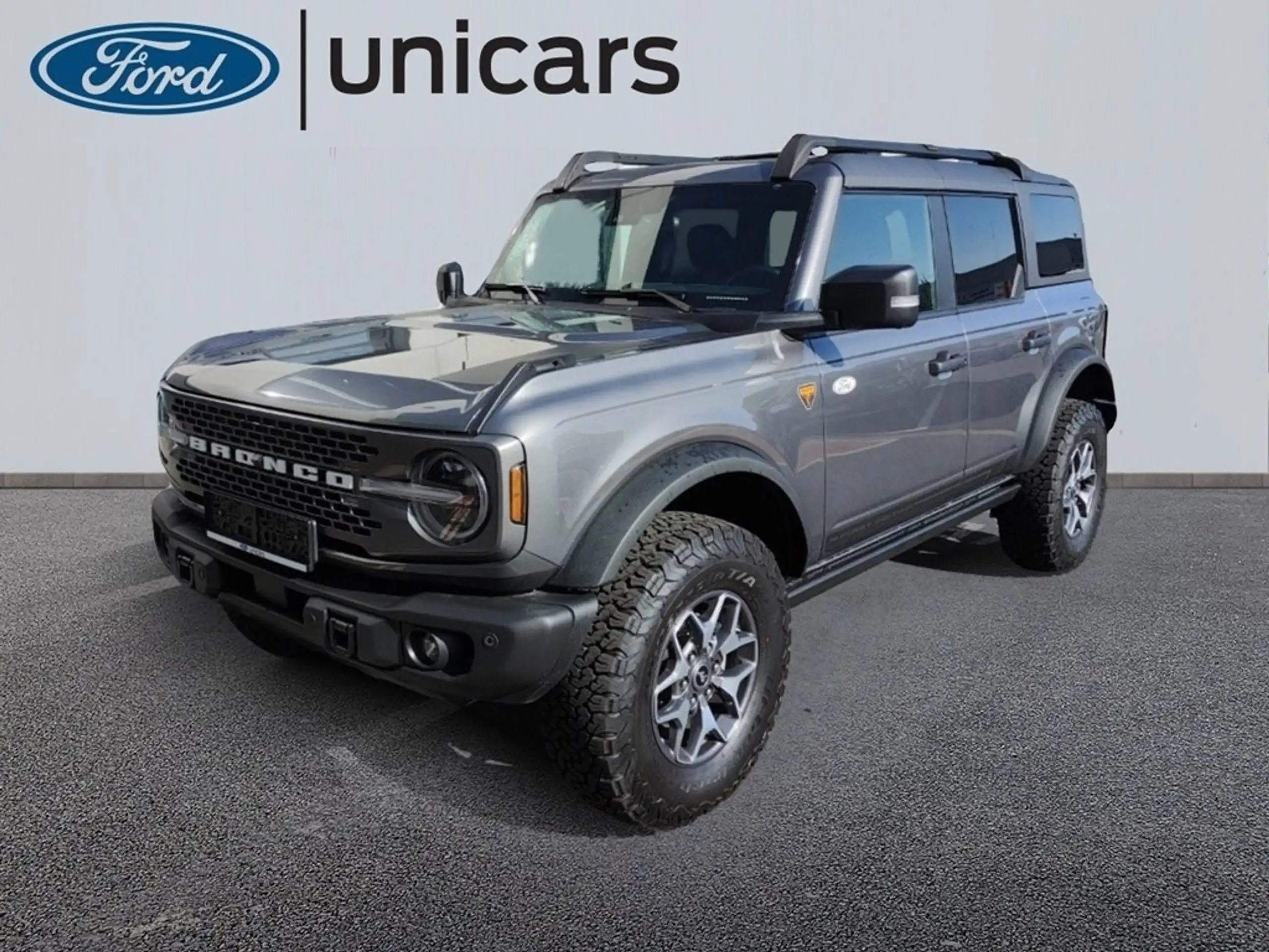 Ford Bronco 2021