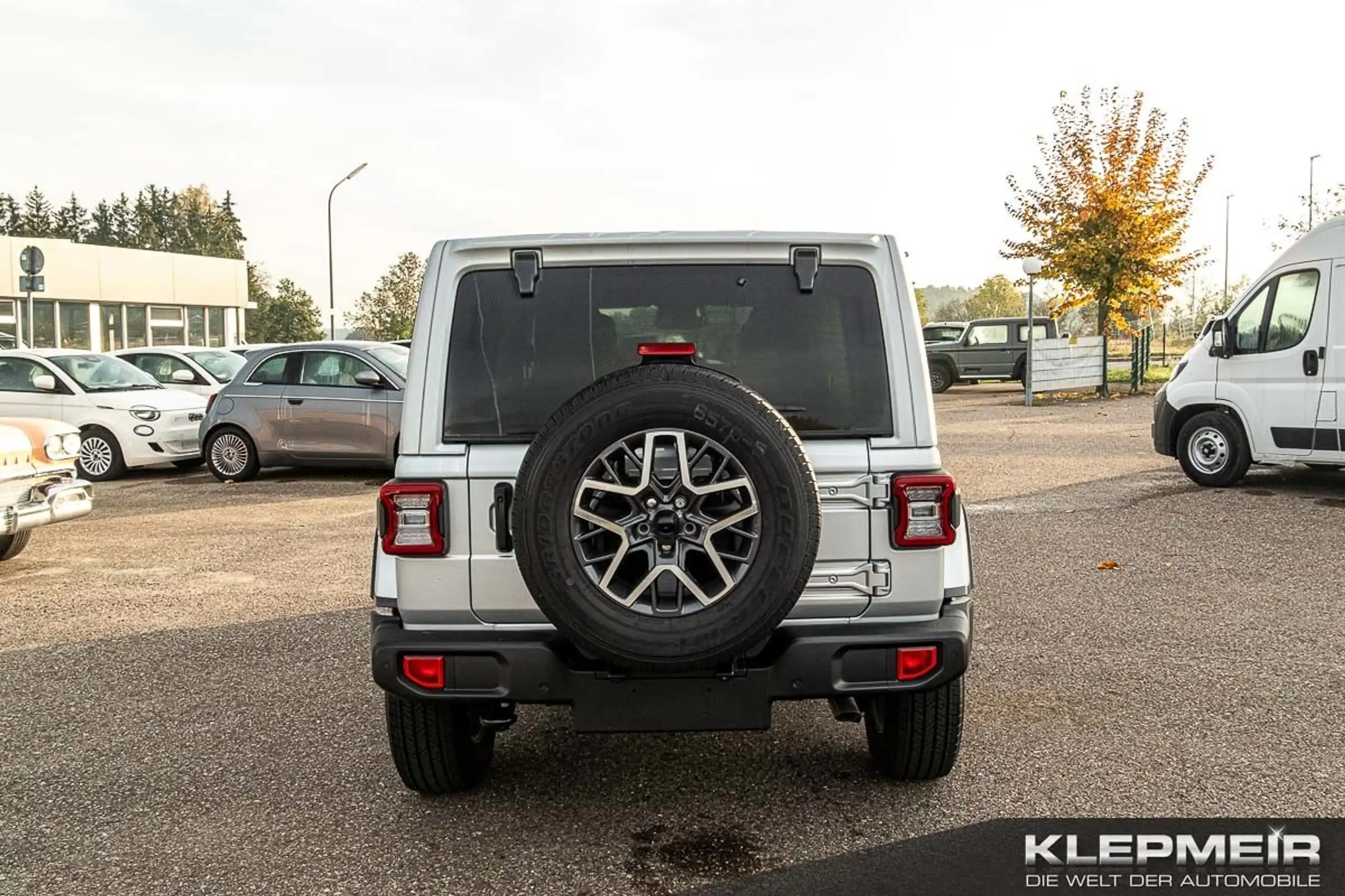 Jeep - Wrangler