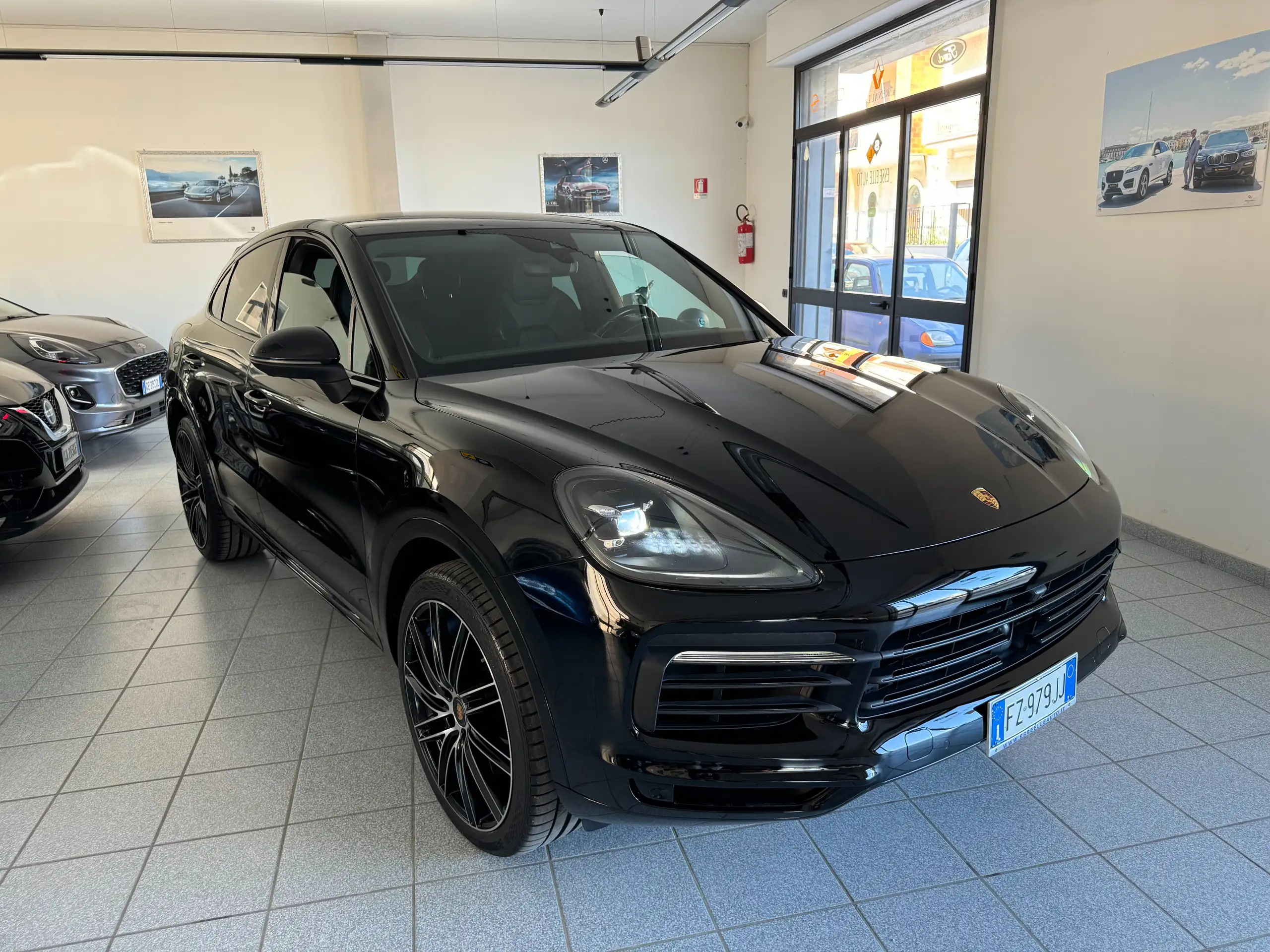 Porsche - Cayenne