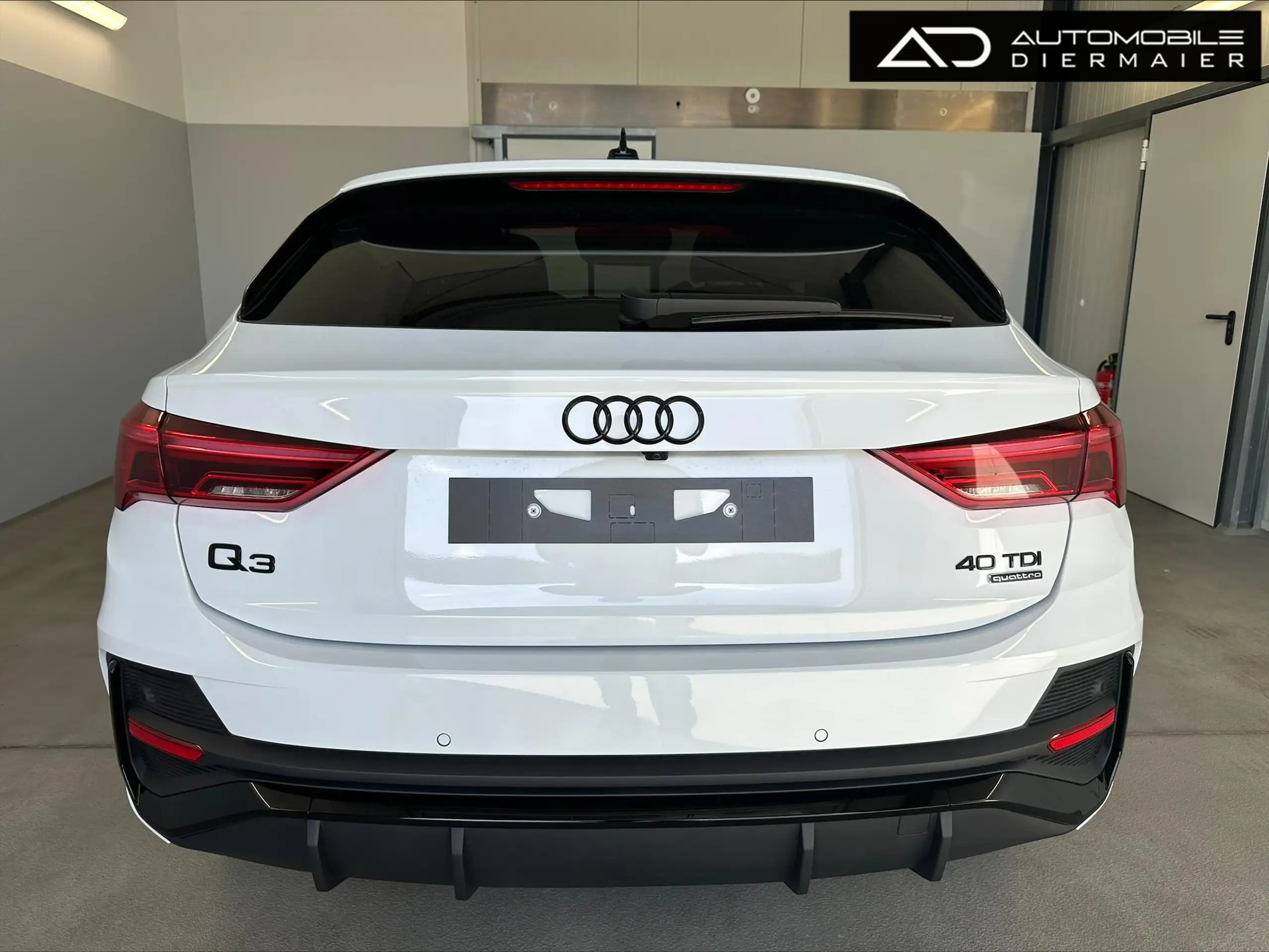 Audi - Q3