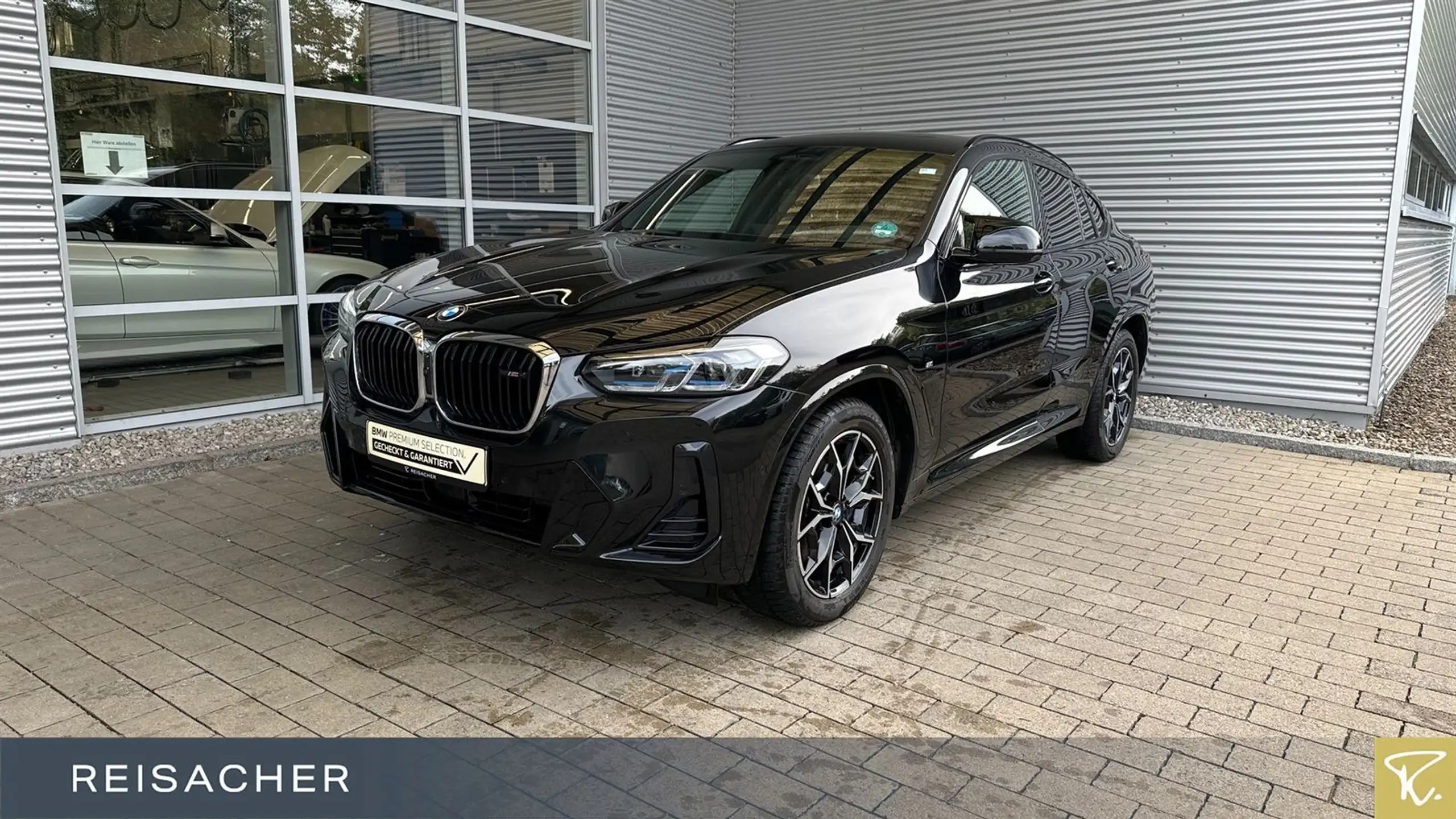 BMW - X4 M