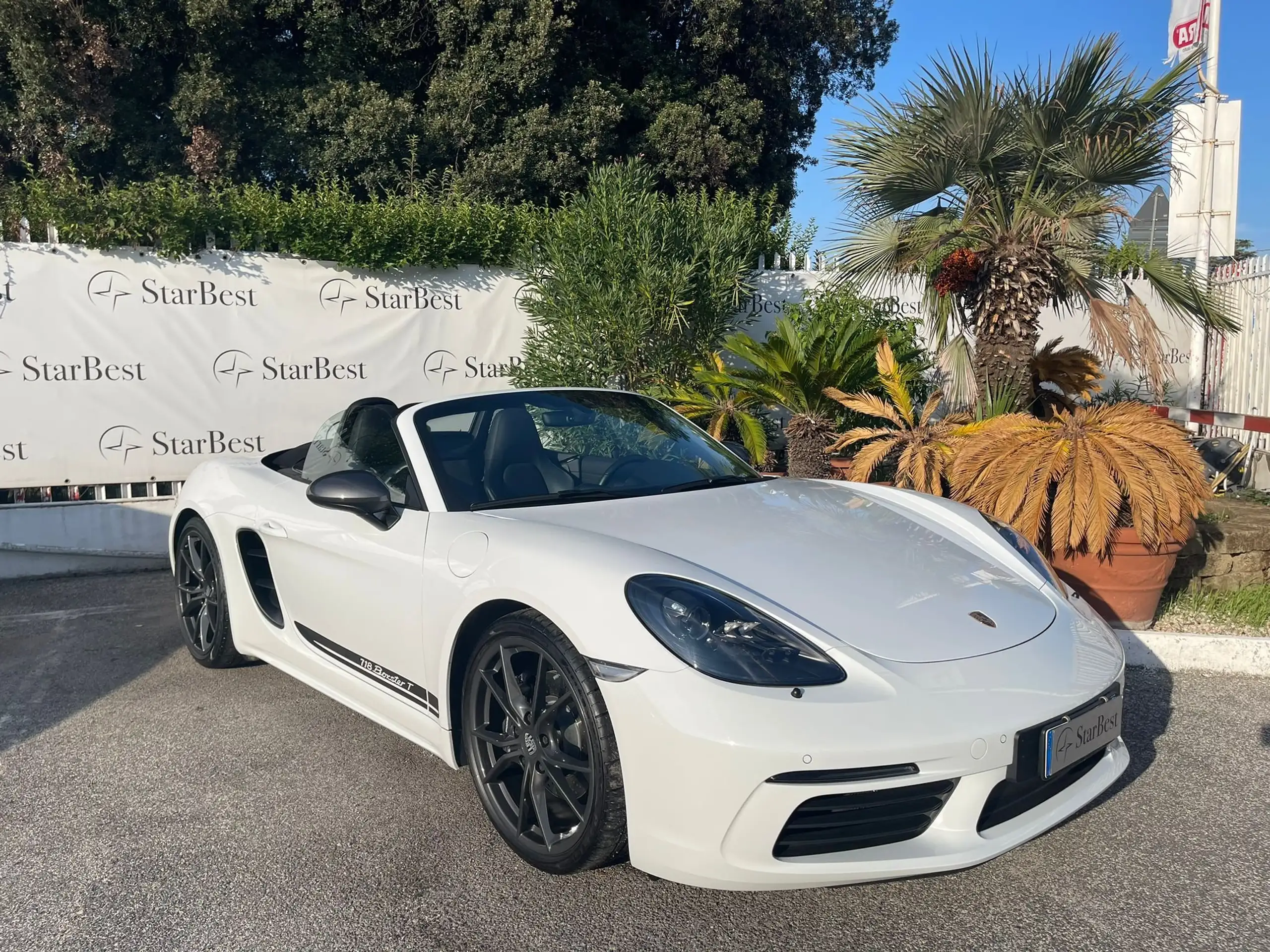 Porsche - 718 Spyder