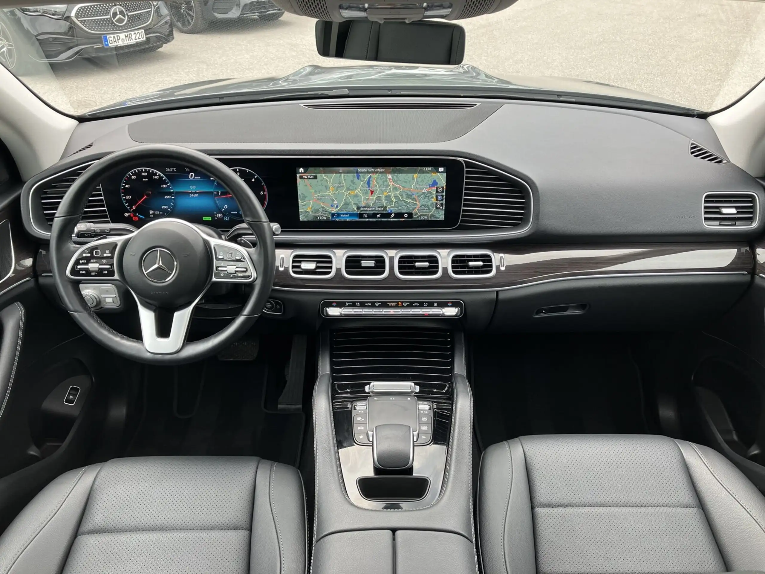 Mercedes-Benz - GLE 300