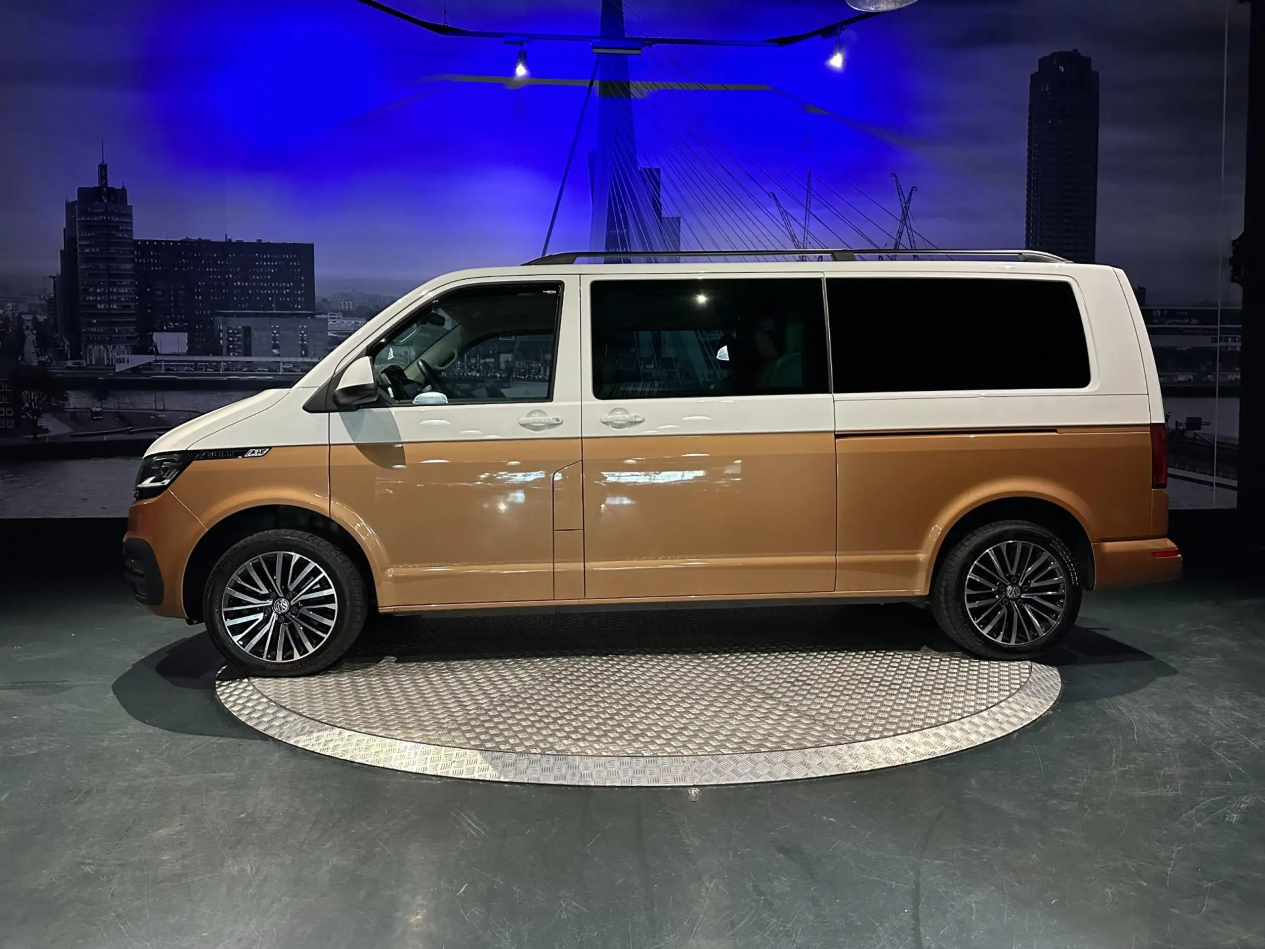 Volkswagen - Transporter