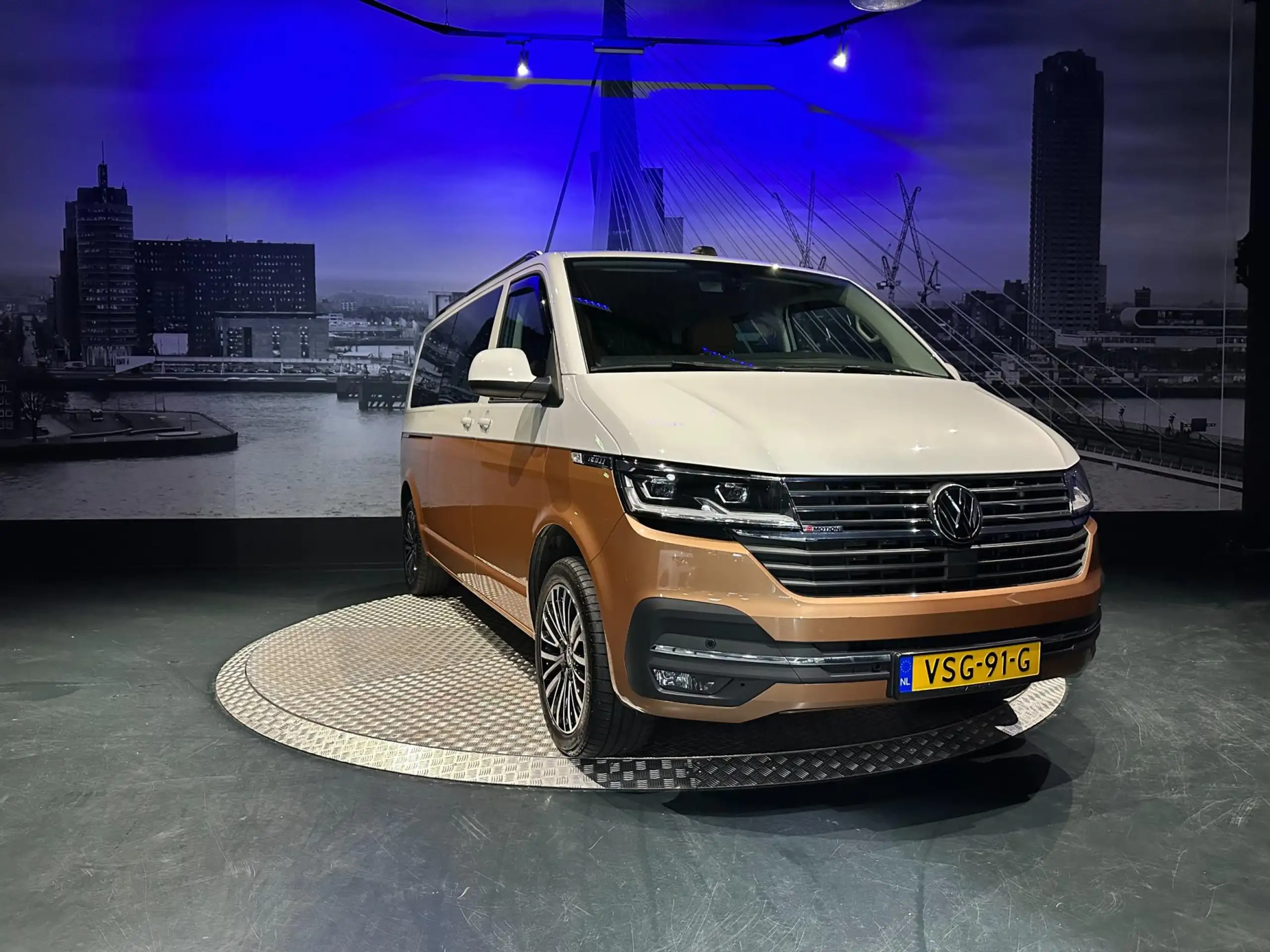 Volkswagen - Transporter