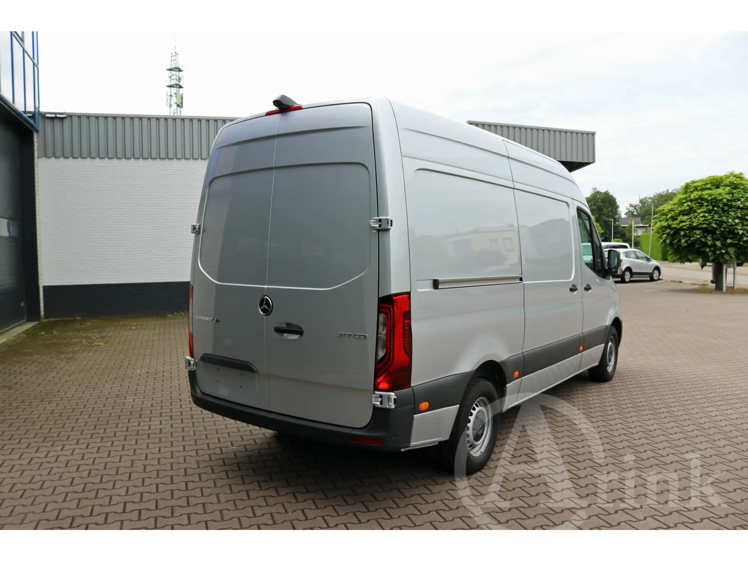 Mercedes-Benz - Sprinter