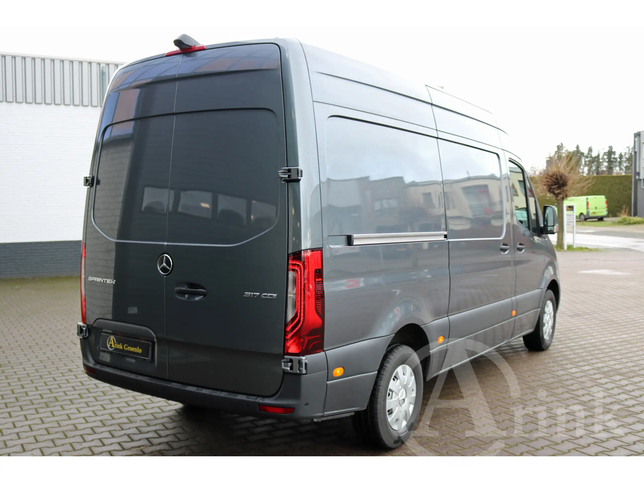 Mercedes-Benz - Sprinter