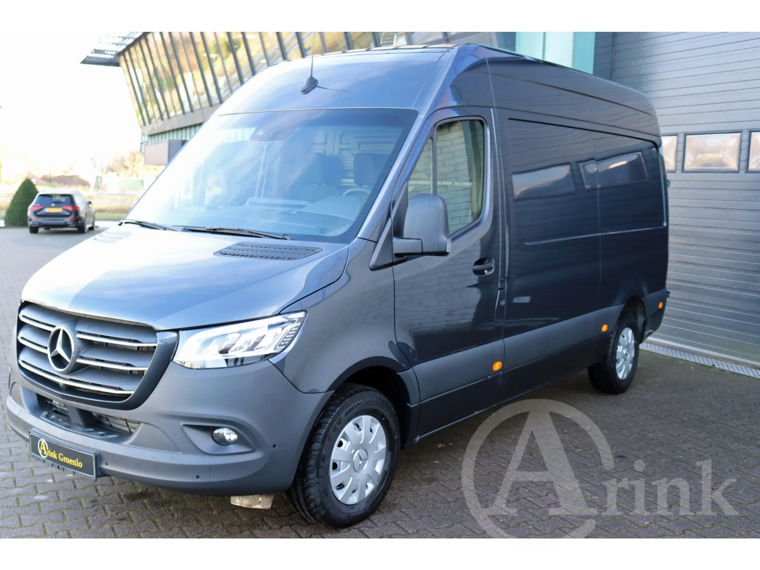 Mercedes-Benz - Sprinter