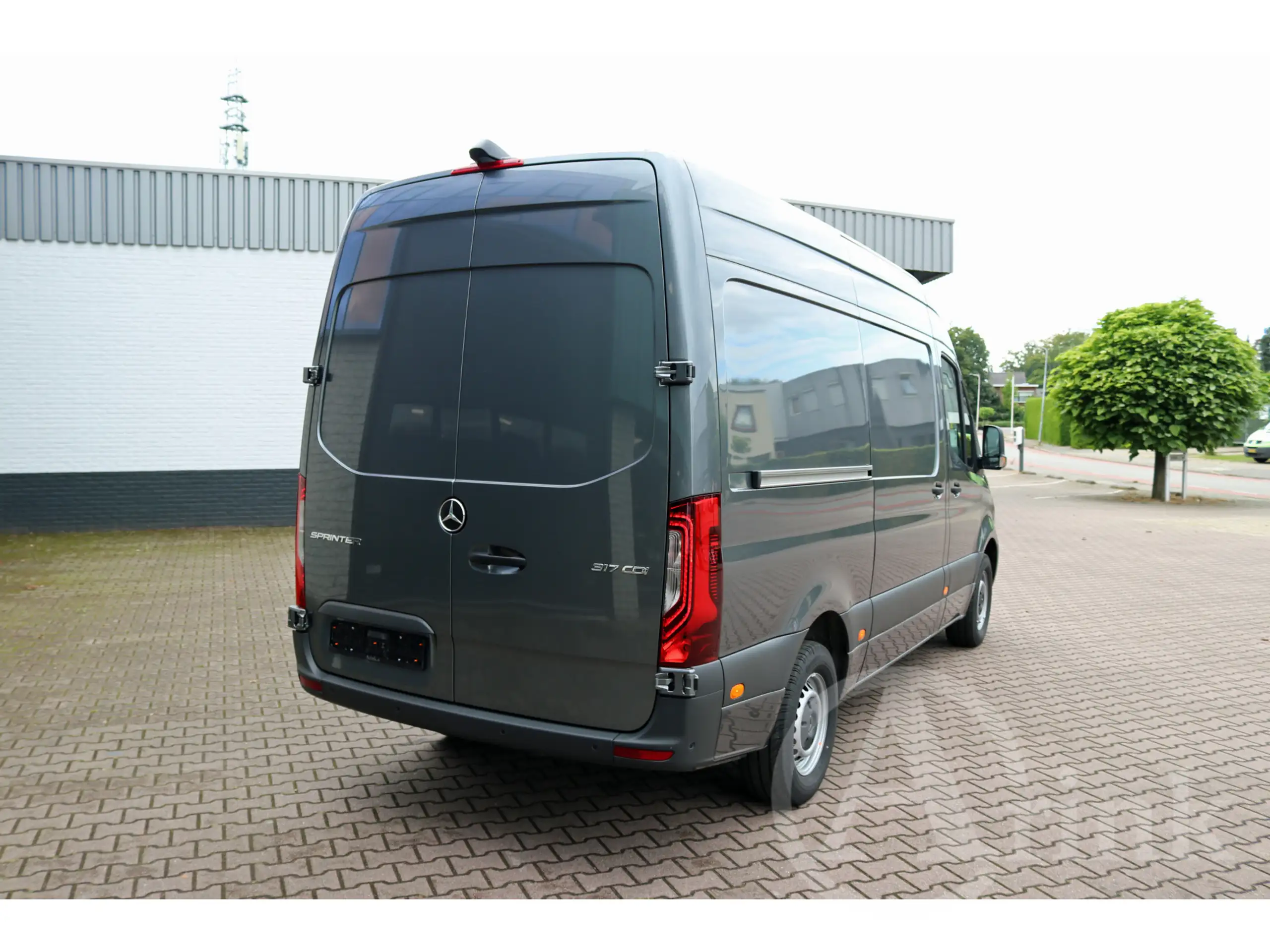 Mercedes-Benz - Sprinter