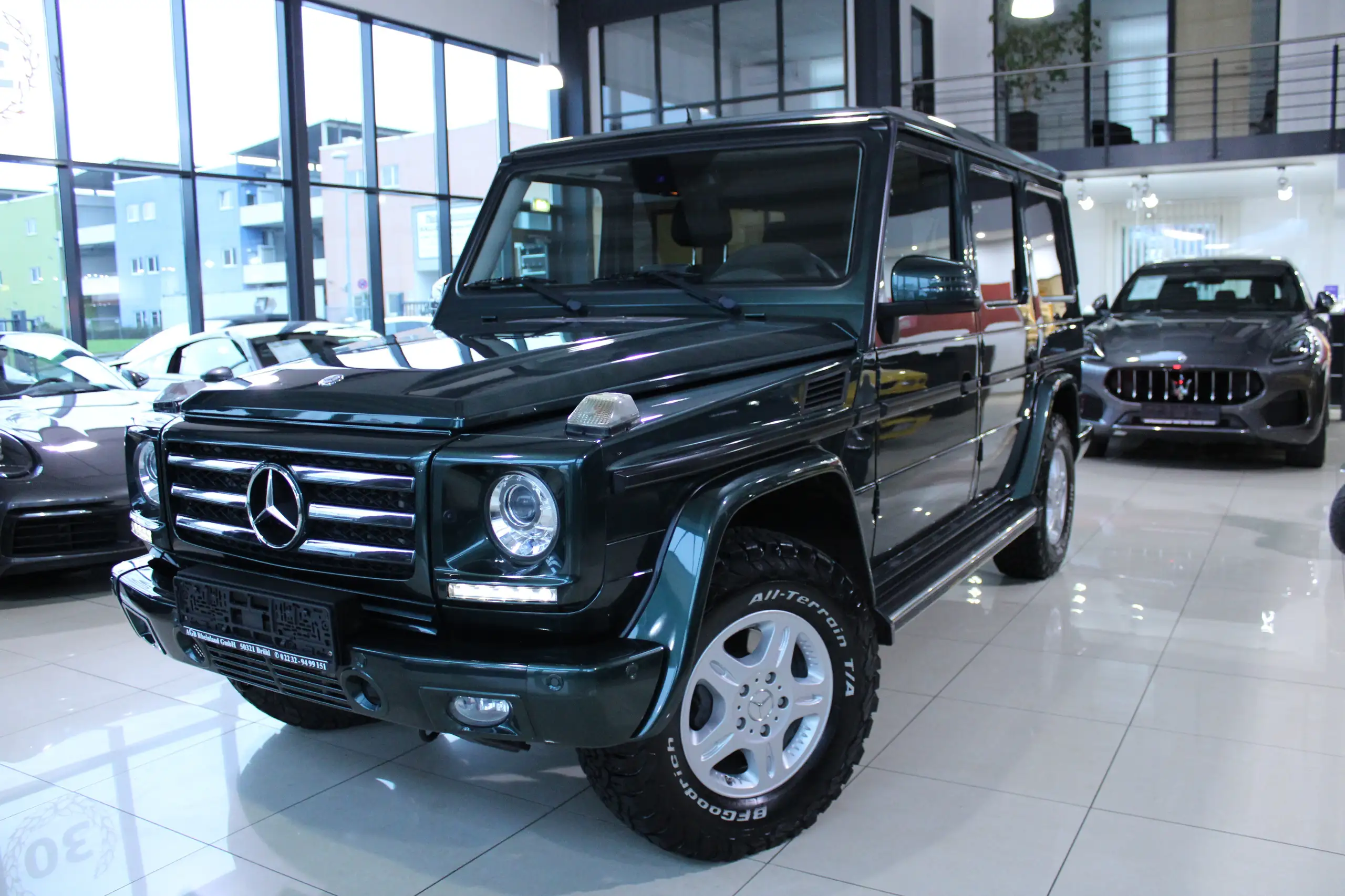 Mercedes-Benz - G